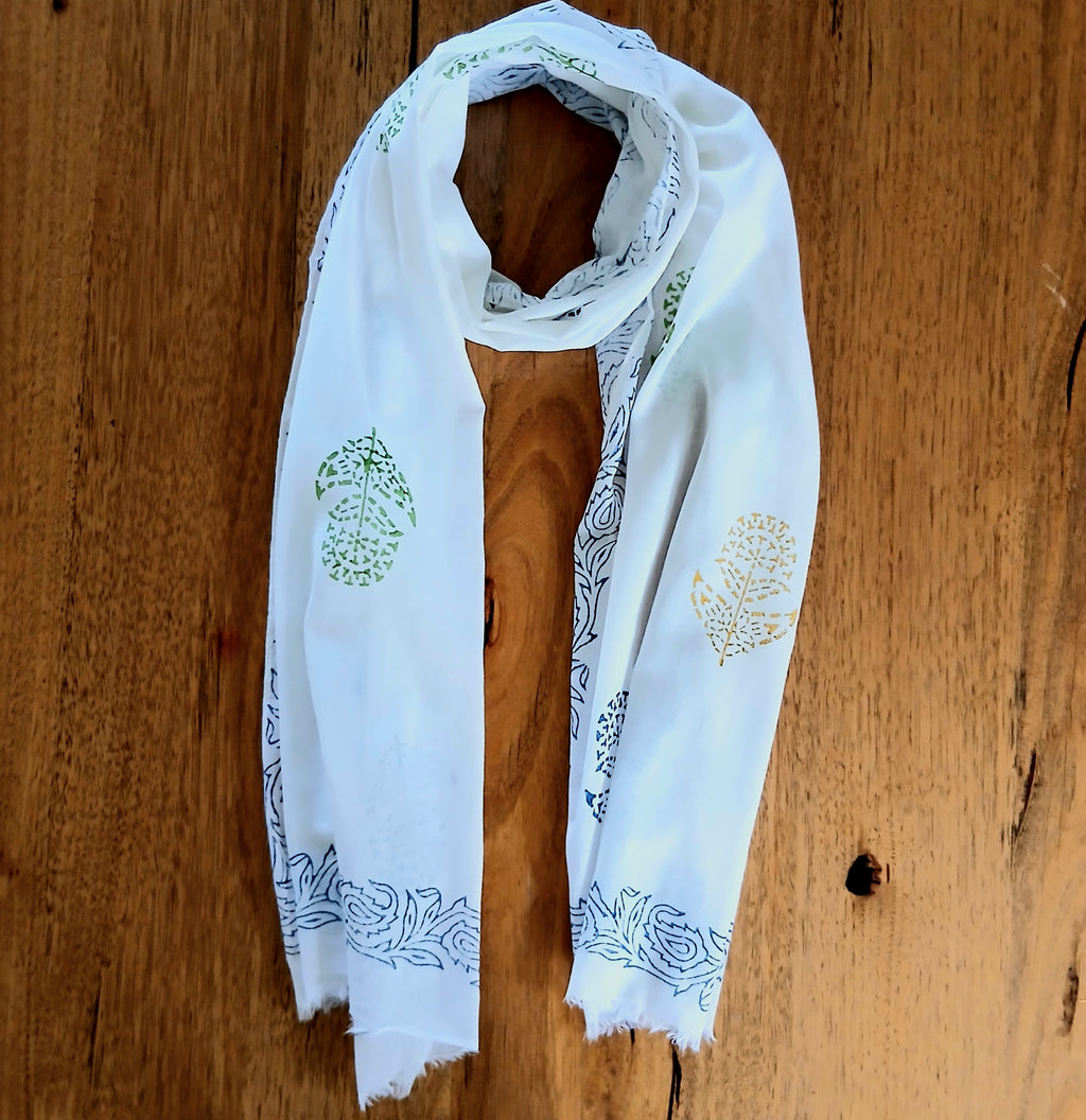 Pure Cotton Scarf - White with Print 15481