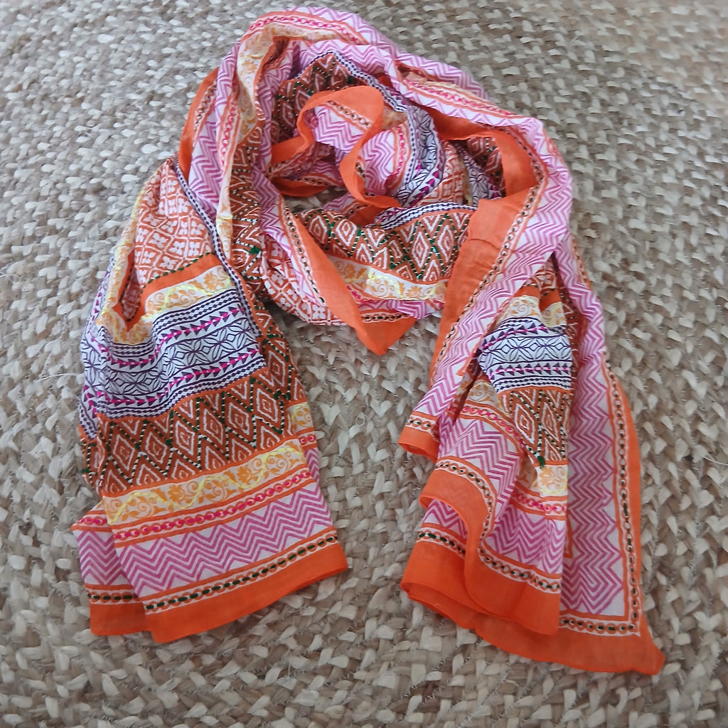 Geometric Print Lightweight Scarf 66083-0500