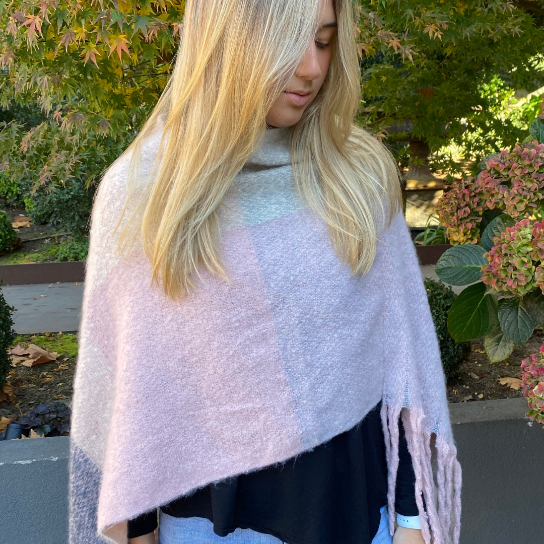 Poncho Blanket Feel - 332210