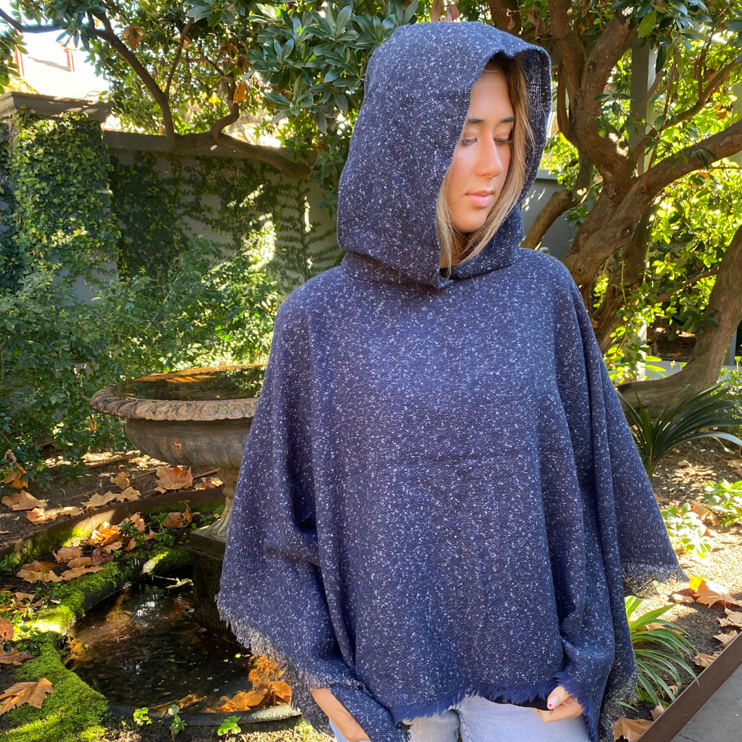 Hooded Knitted Poncho - 332208