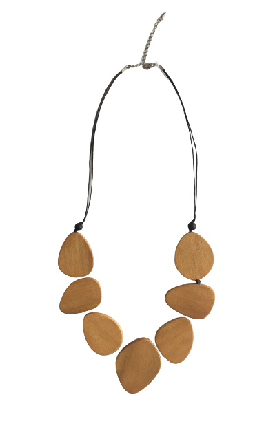 Oval Shaped Wooden Beaded Necklace N6-7744