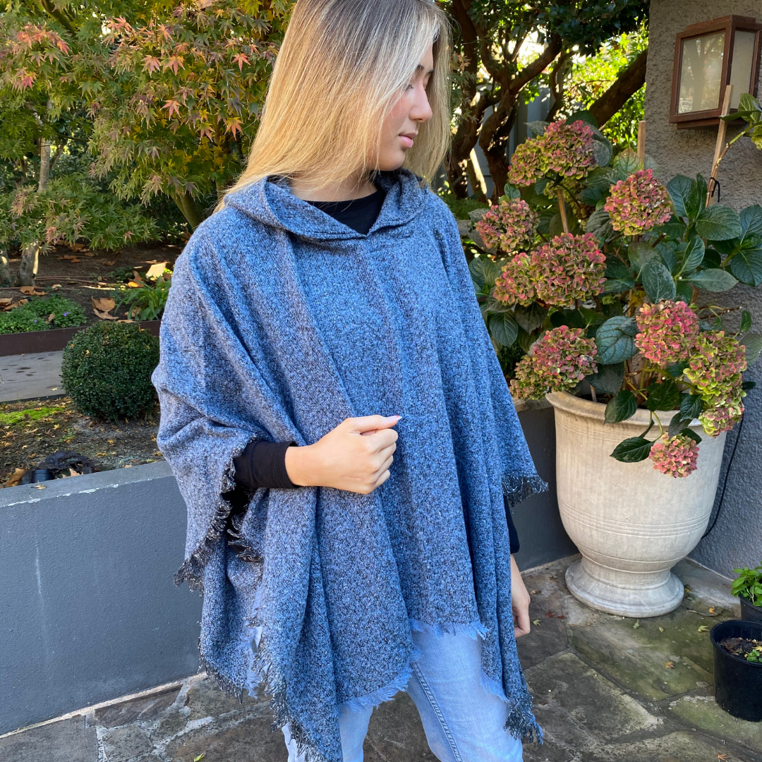 Hooded Knitted Poncho - 332208