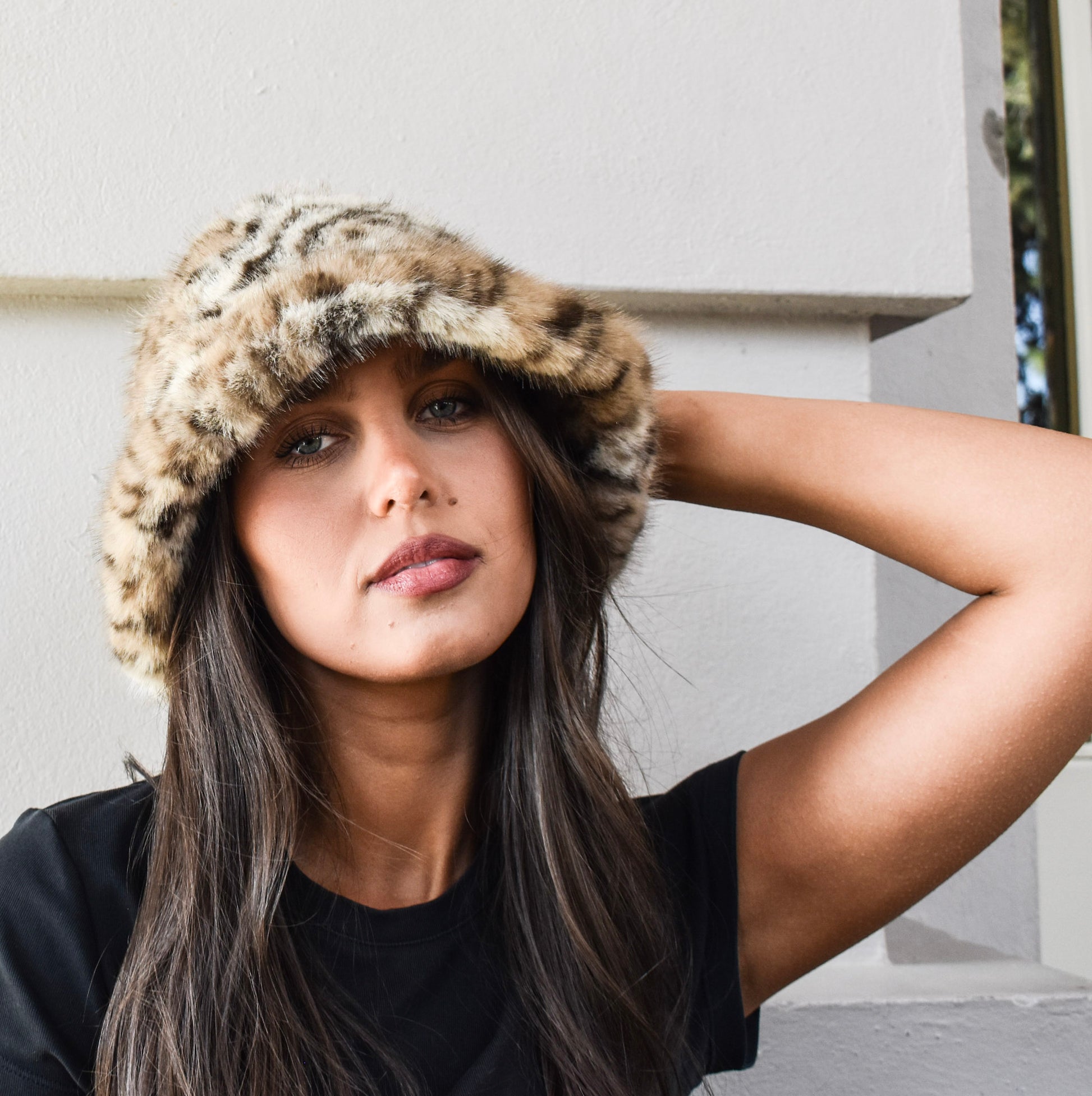 Pre-Order Extra Fluffy Faux Fur Bucket Hat Leopard 7548