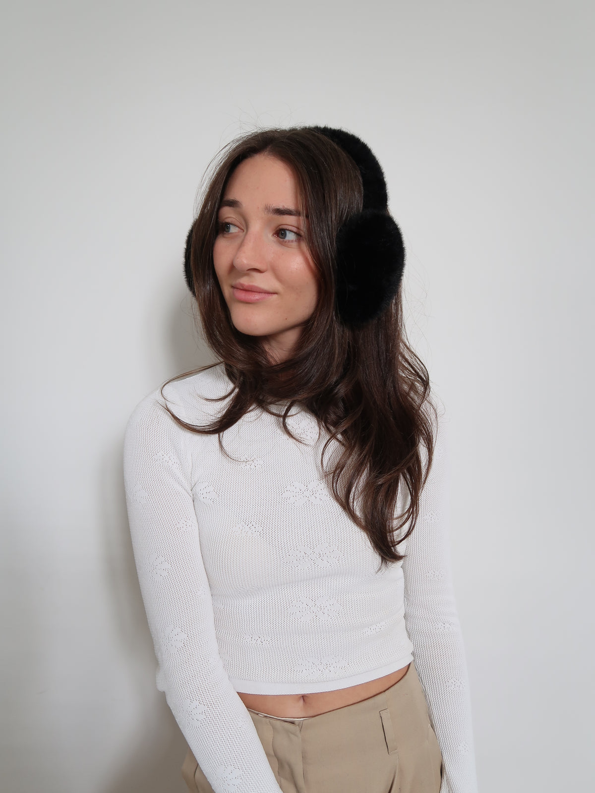 EAR MUFFS - BLACK EM002