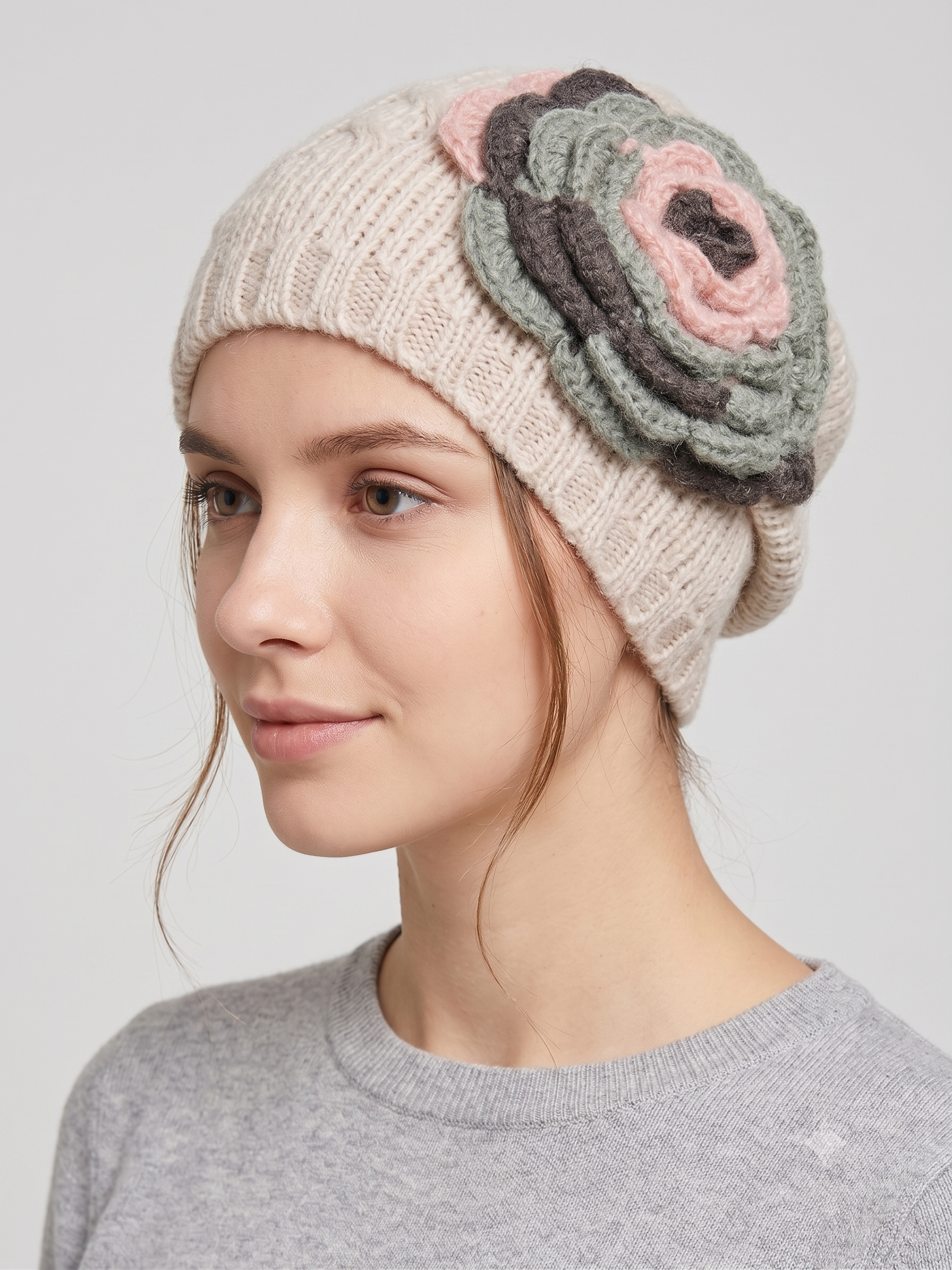 Palme Knitted Flower Beanie - 44654