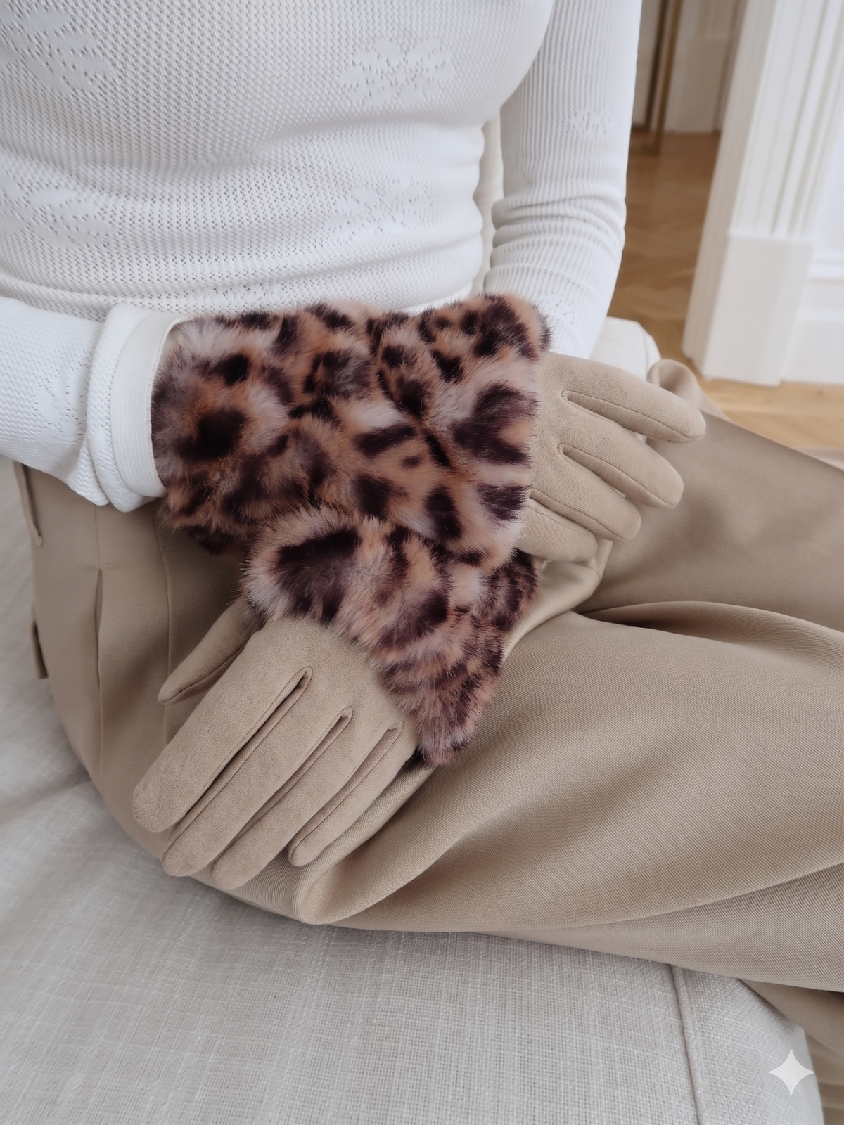 Faux 2 in One Glove Leopard GV1433