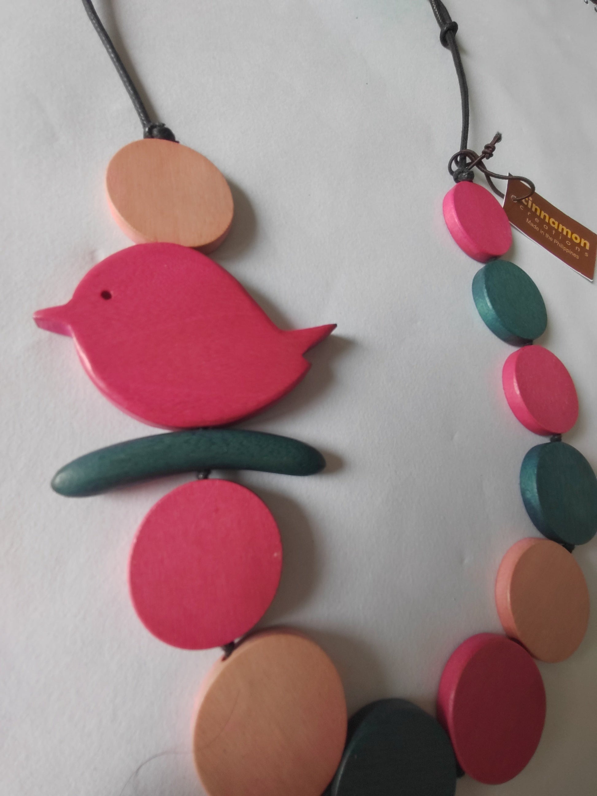 Round Birdie with Large Wooden Beaded Necklace N6-6199