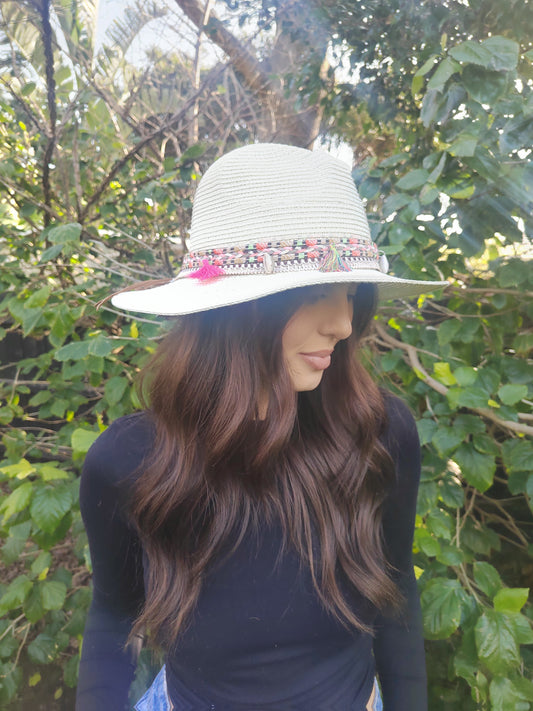 Ribboned Summer Hat - 7092 White