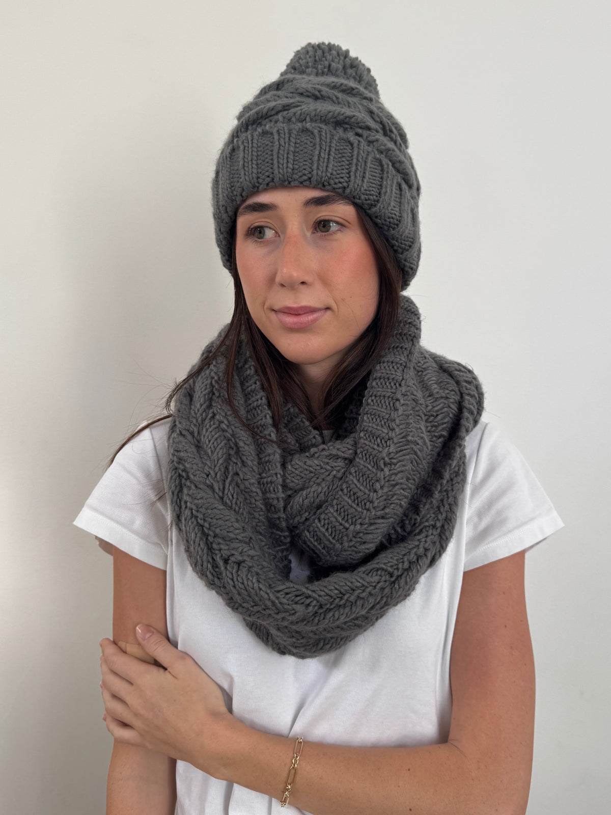 Chunky Cable Knit Beanie - LWK25065