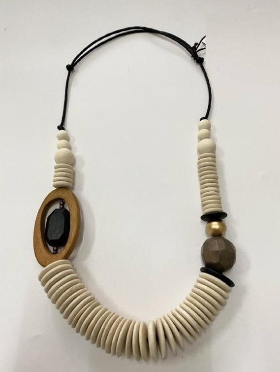 Chunky Layered Wooden Pieces Necklace N7-1023