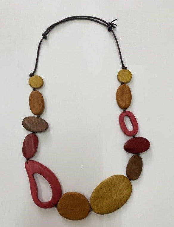 Delicate Wooden Necklace N7-890