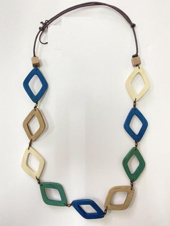 Diamond Shaped Wooden Beads Necklace N7-906