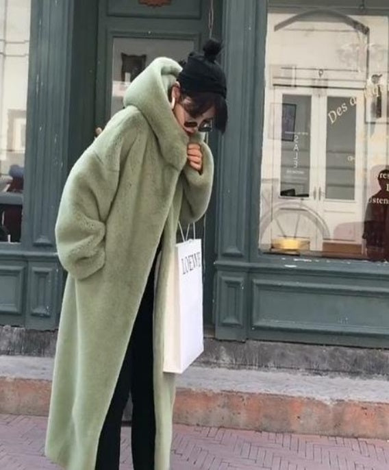 Soft Hooded Faux Fur Coat with Pockets NJ2209D