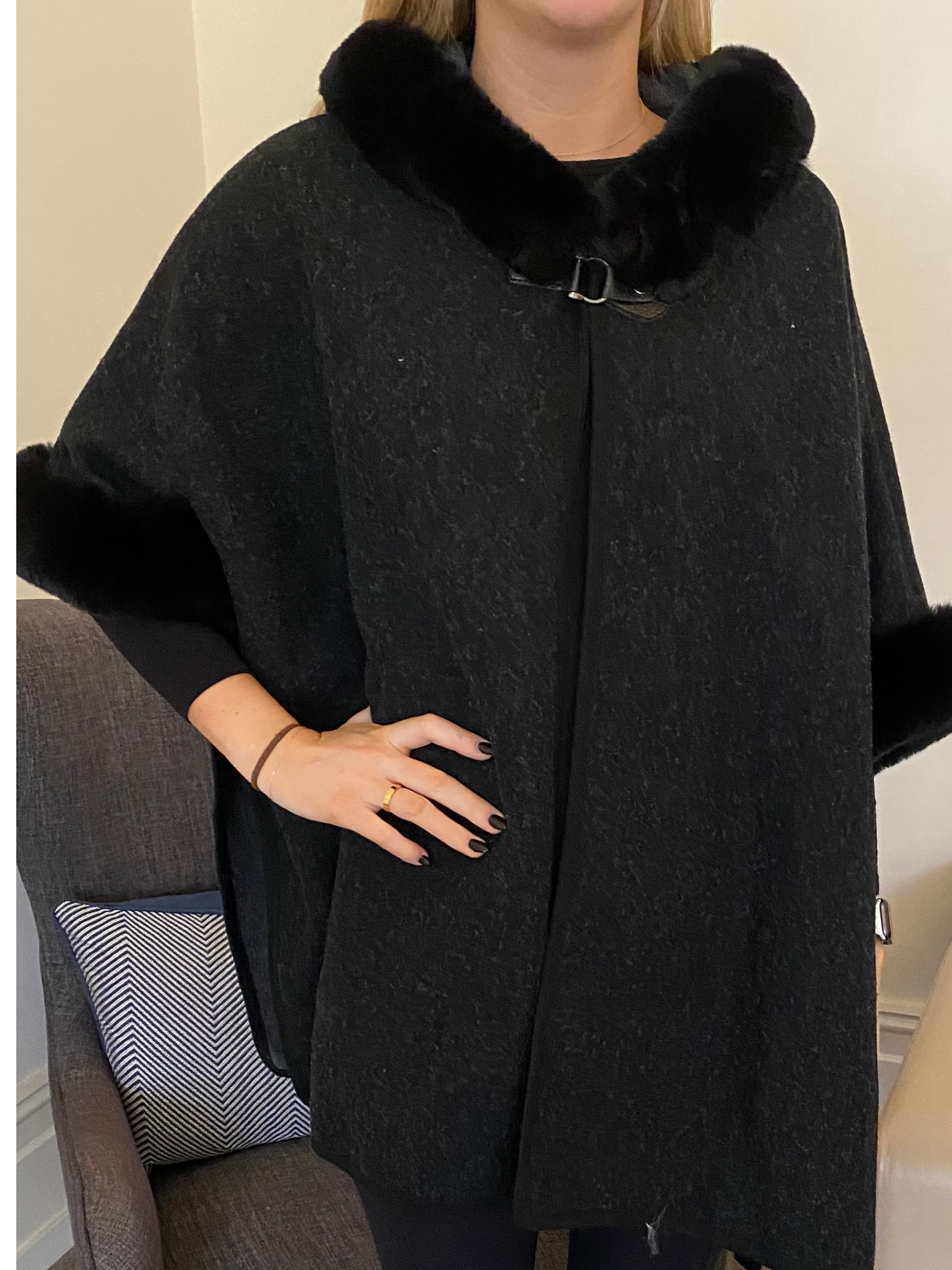 Hooded Faux Fur Cape - MS3033