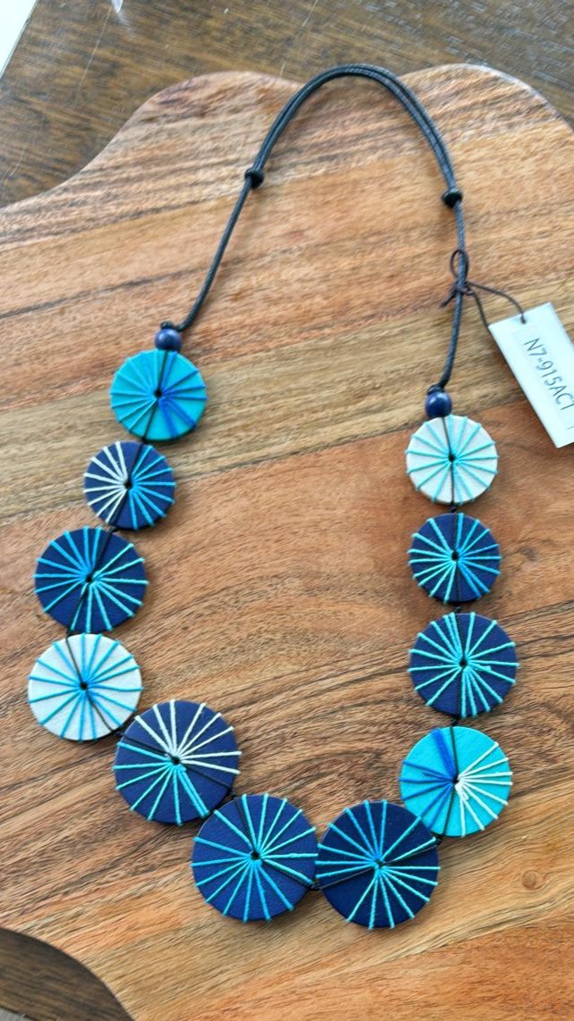 Embroidered Wooden Circles Beads N7-915