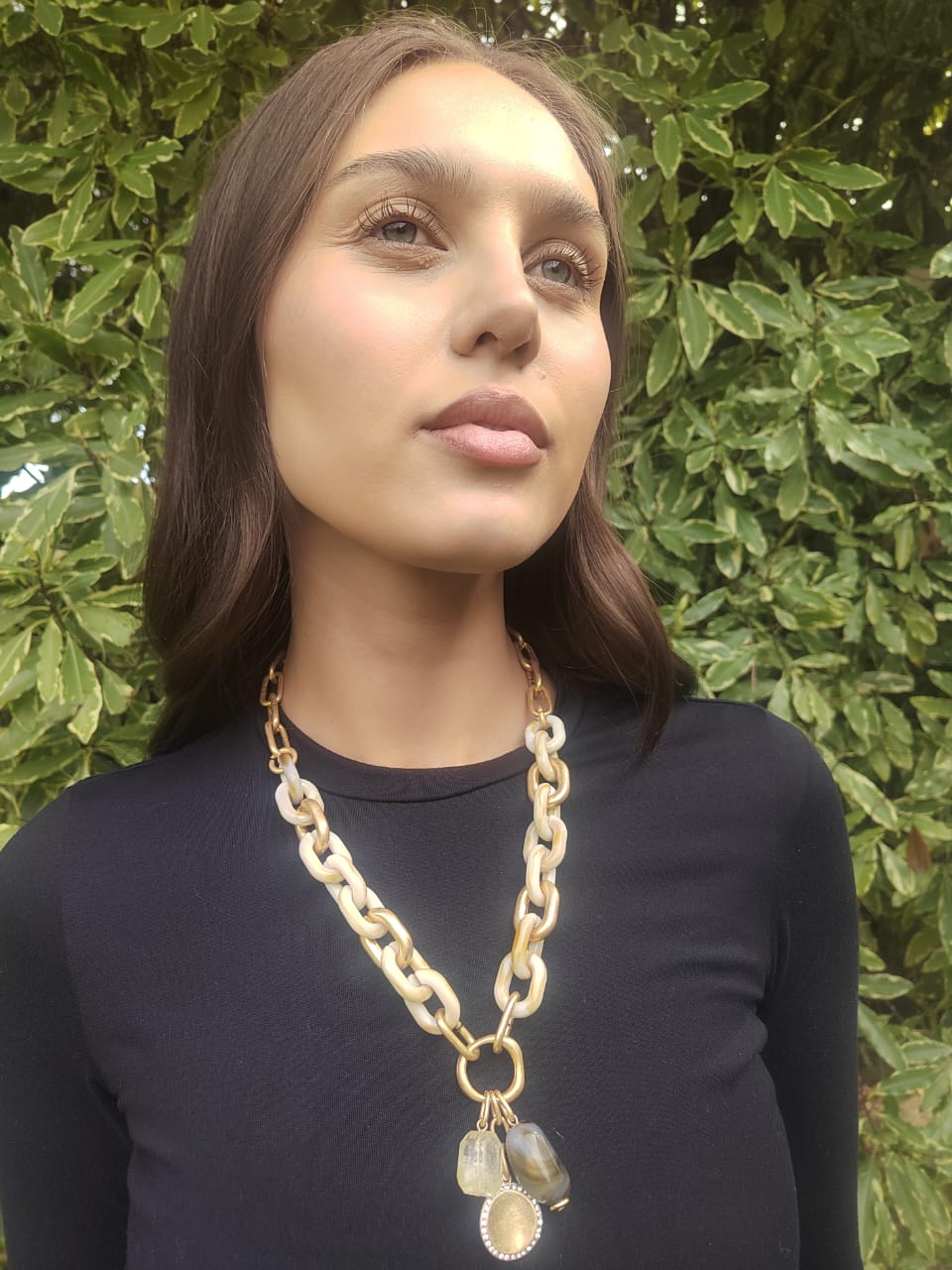 Golden Chain Necklace and Dangling Pendants 22-1020n