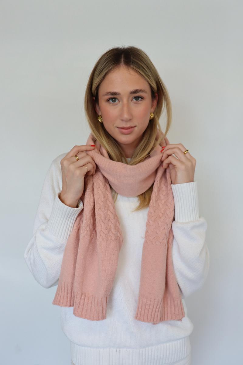 Luxury Knit Scarf - Pink