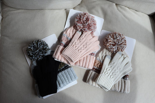 Glove & Pom Pom Combo