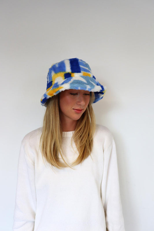 faux bucket hat - Blue & Yellow