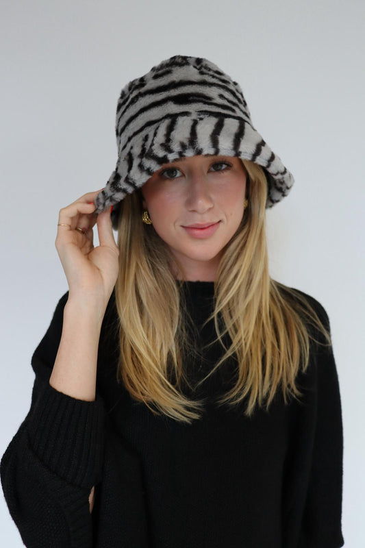 FAUX FUR BUCKET HAT - ZEBRA