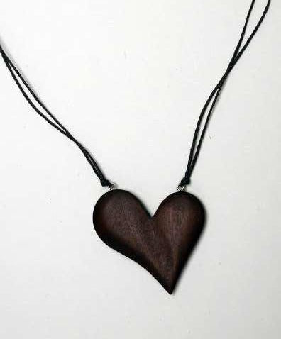 Chunky Wooden Heart Pendant Necklace N6-6071