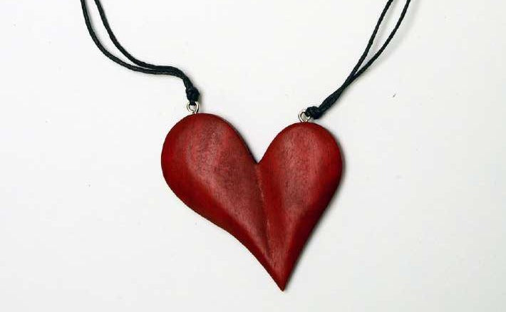 Chunky Wooden Heart Pendant Necklace N6-6071