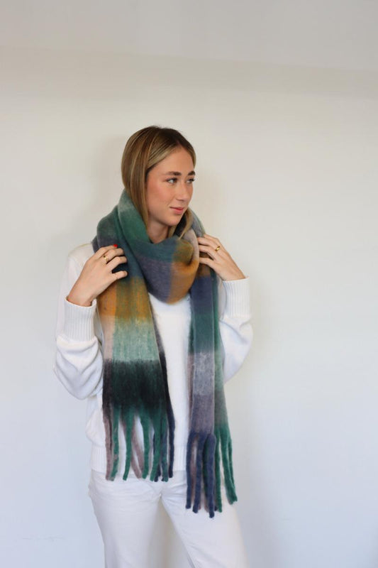 Soft Winter Scarf -Olive White blk green