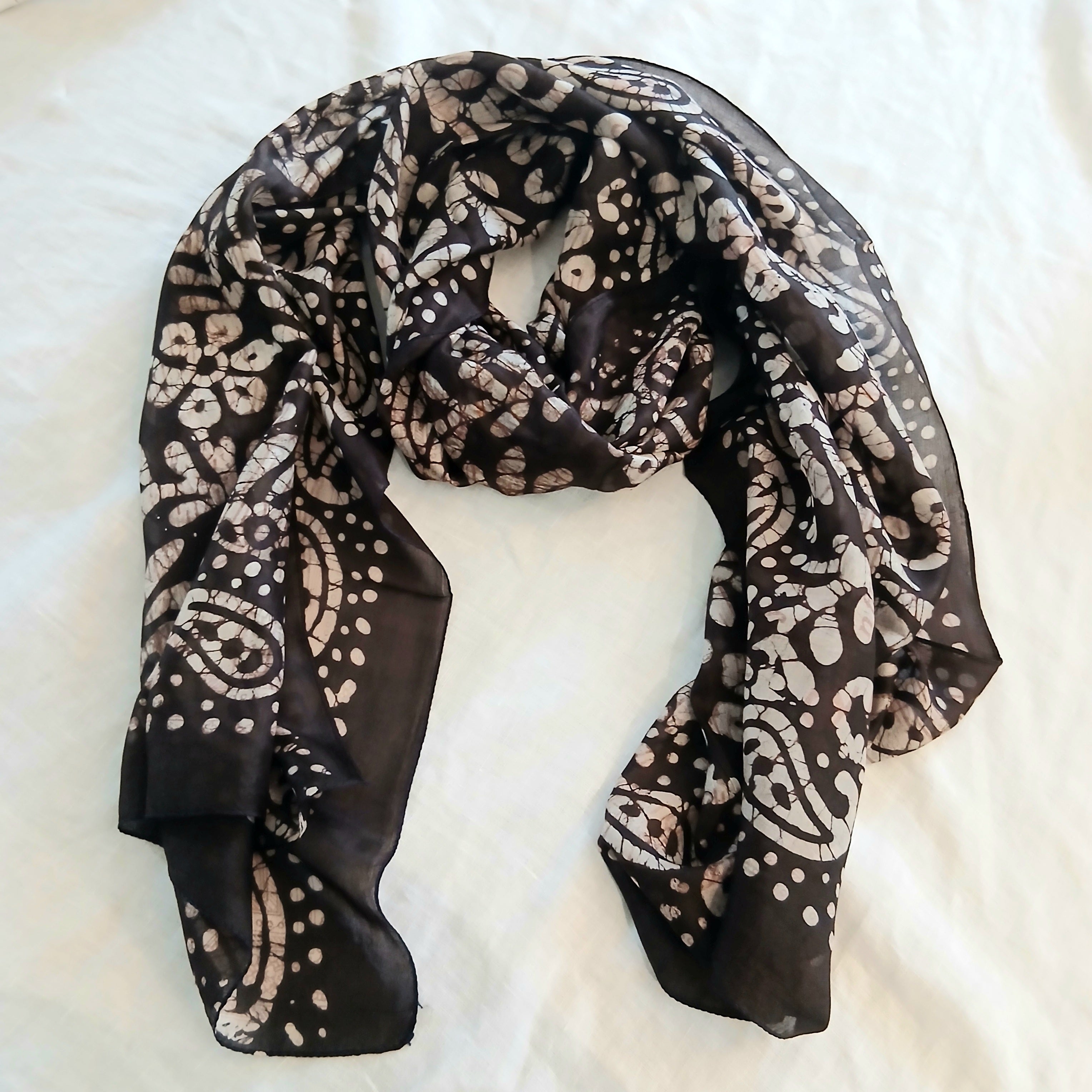 Oriental Leaves Pure Silk Scarf PS 1172/L COL 1