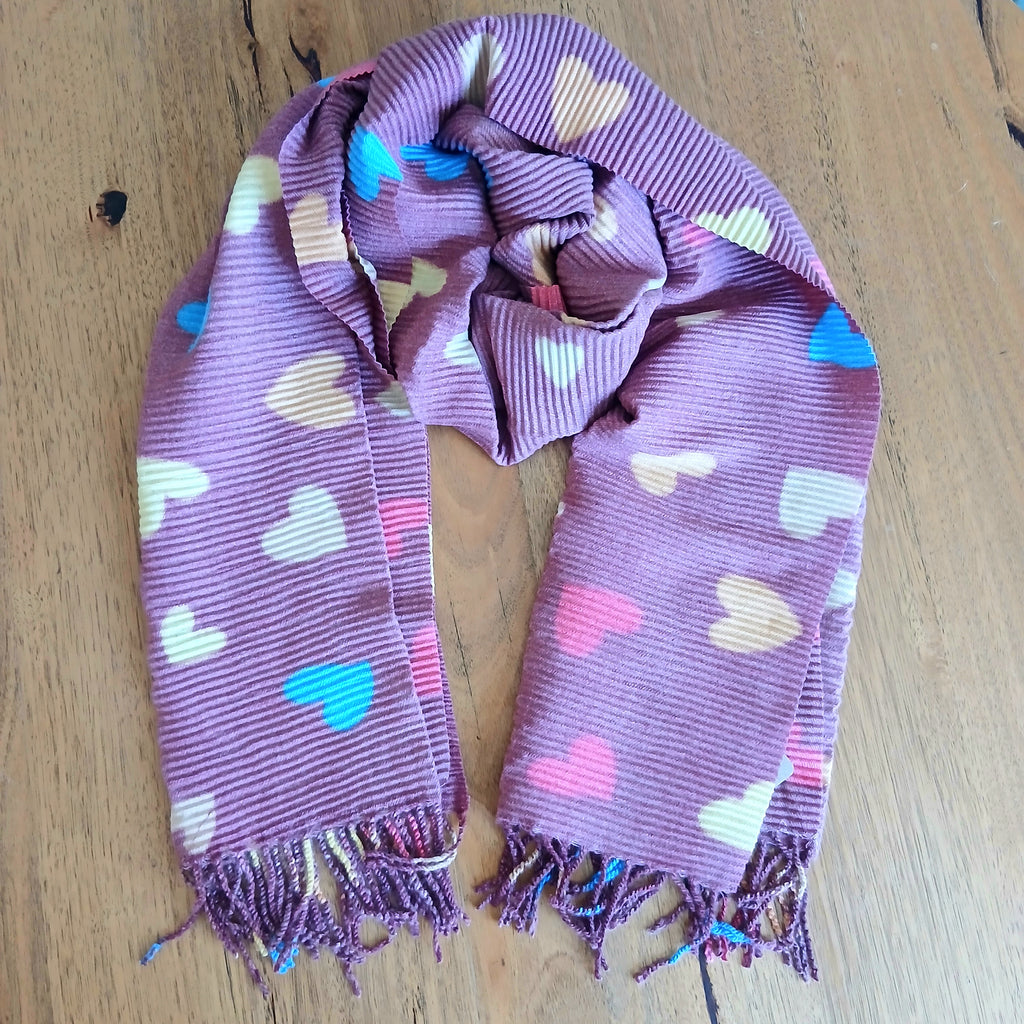 PRE-ORDER Super Soft Heart Scarf 332757