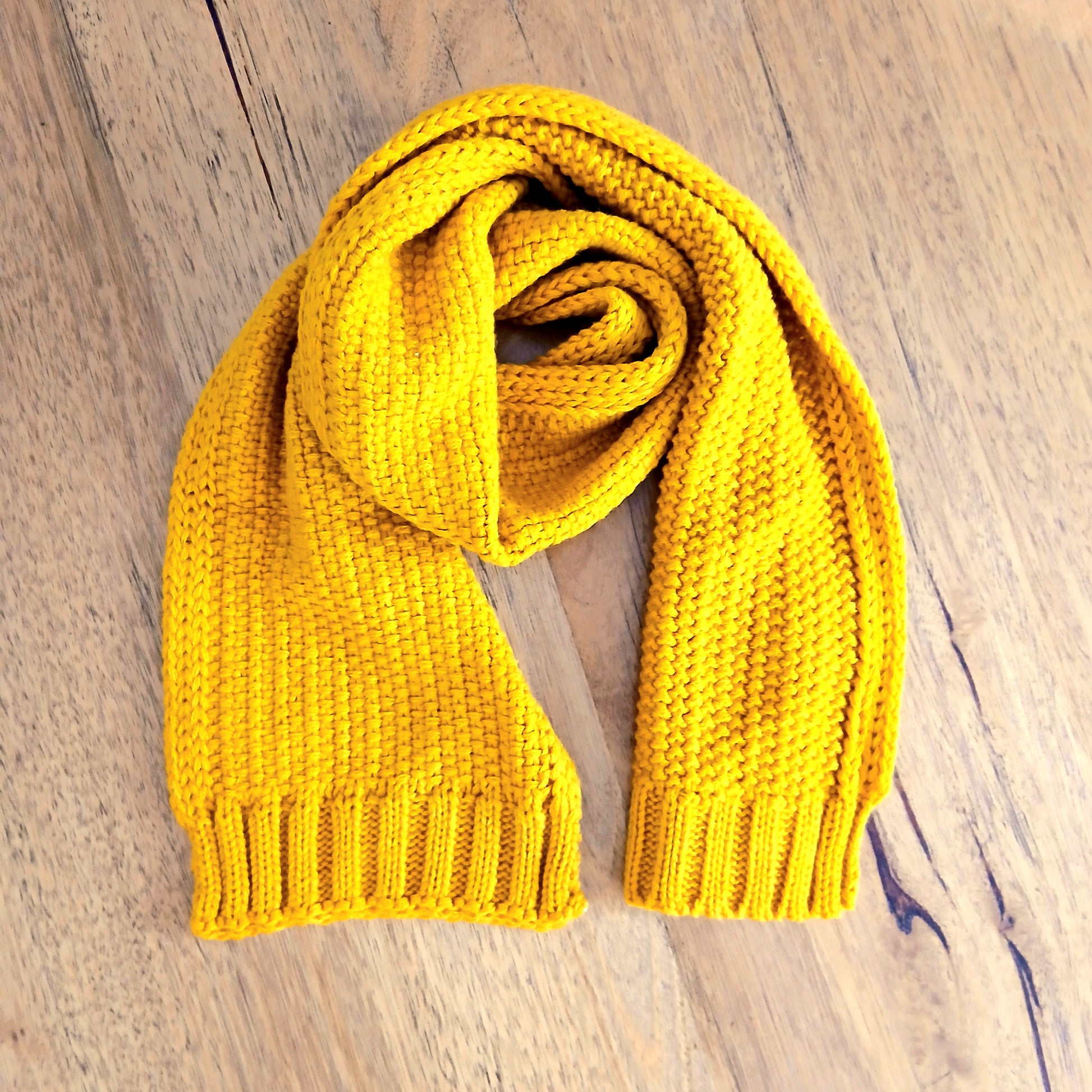 Waffle Rib Short Scarf 332334
