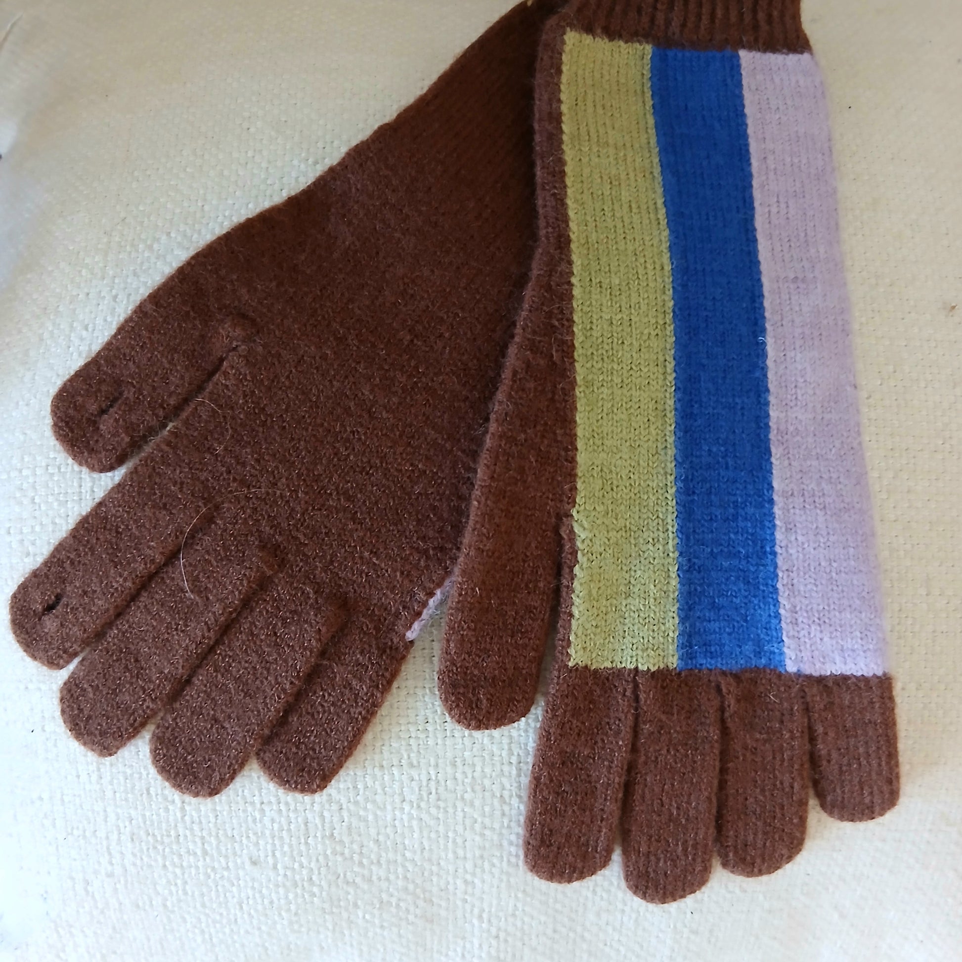 Pre-Order Striped Gloves GL045