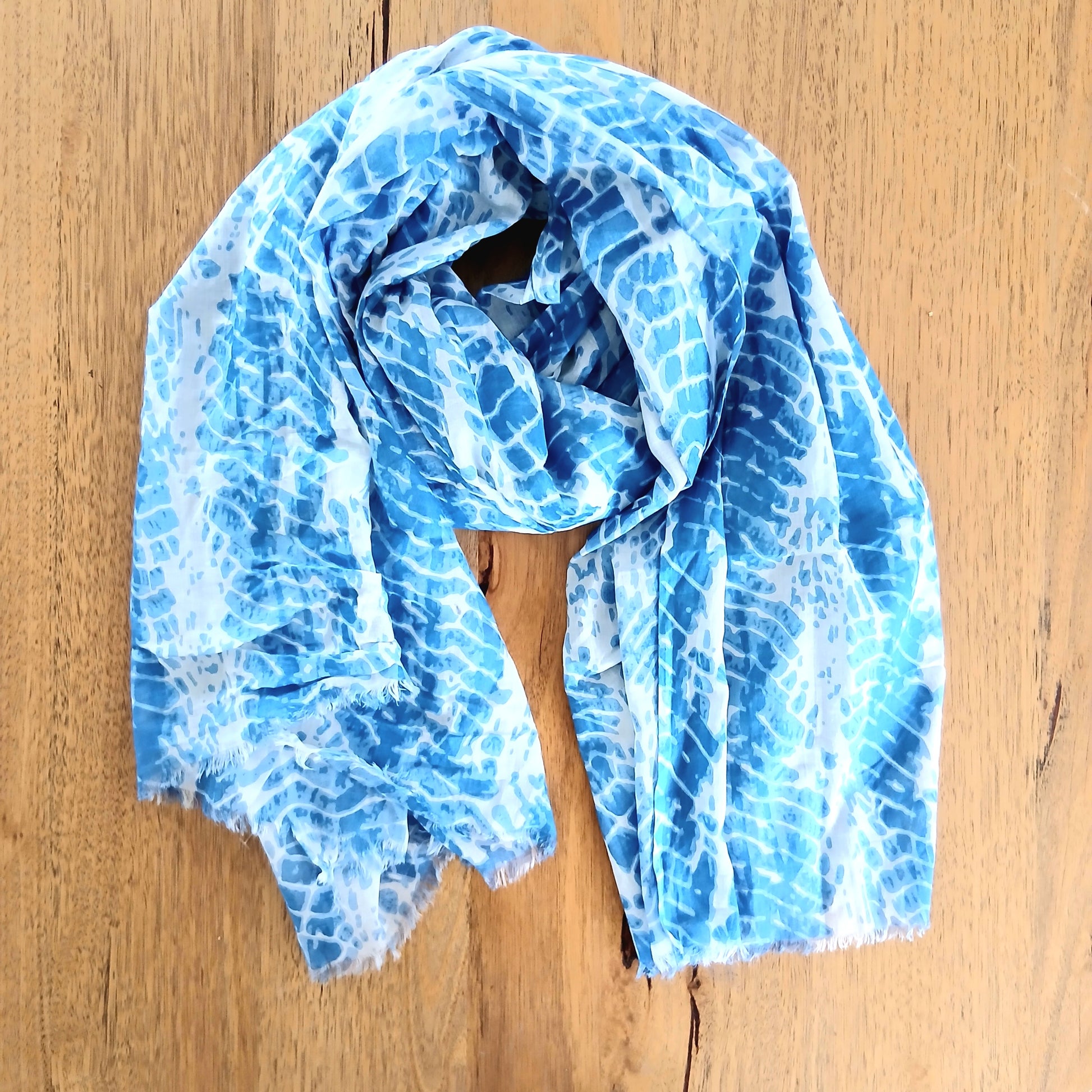 Soft Patterned Scarf 17115