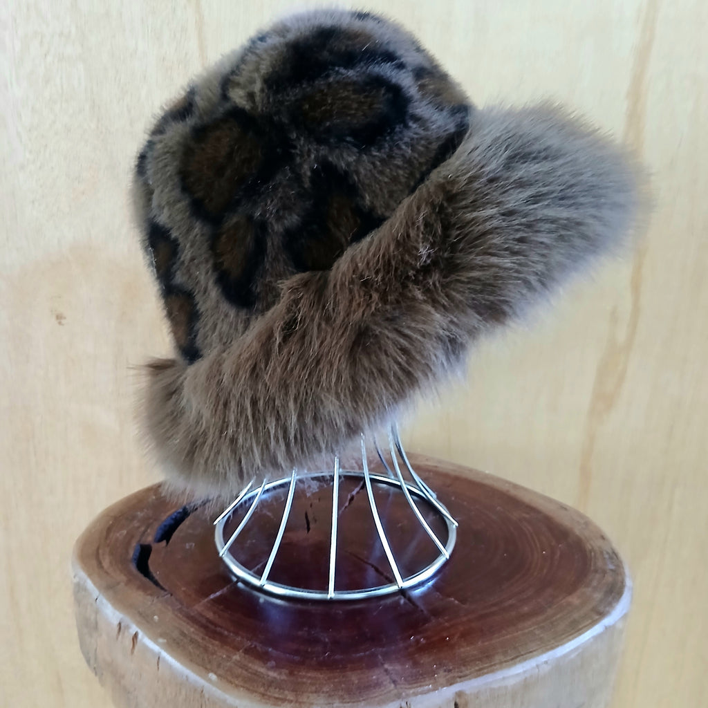 Pre-Order Faux Fur Leopard Bucket Hat with Fur Edge 7527
