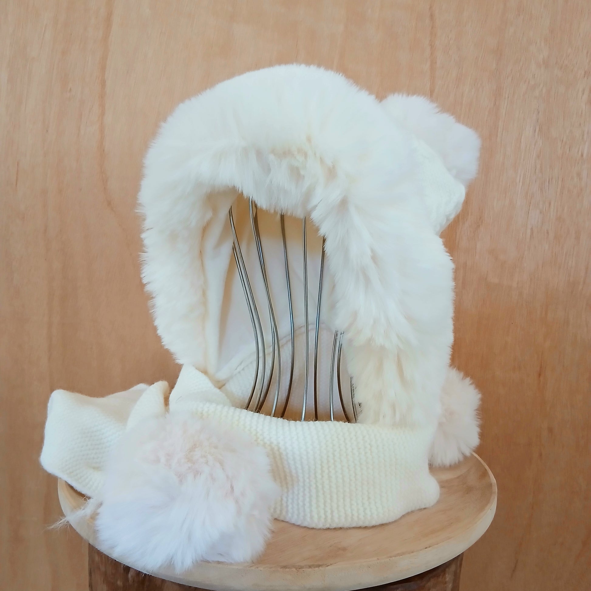 Faux Fur Pom Pom Beanie 7086