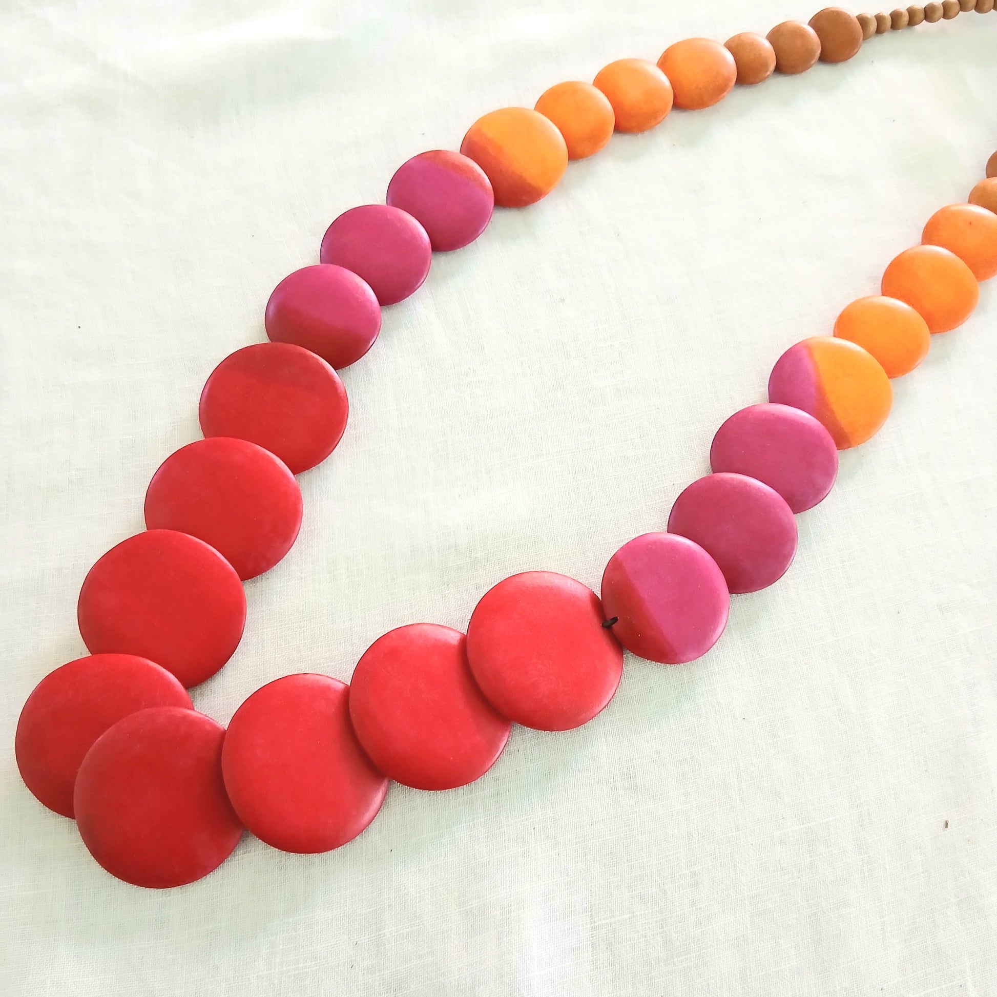 Bright Overlapping Dye Wooden Beaded Necklace N6-3278DHY