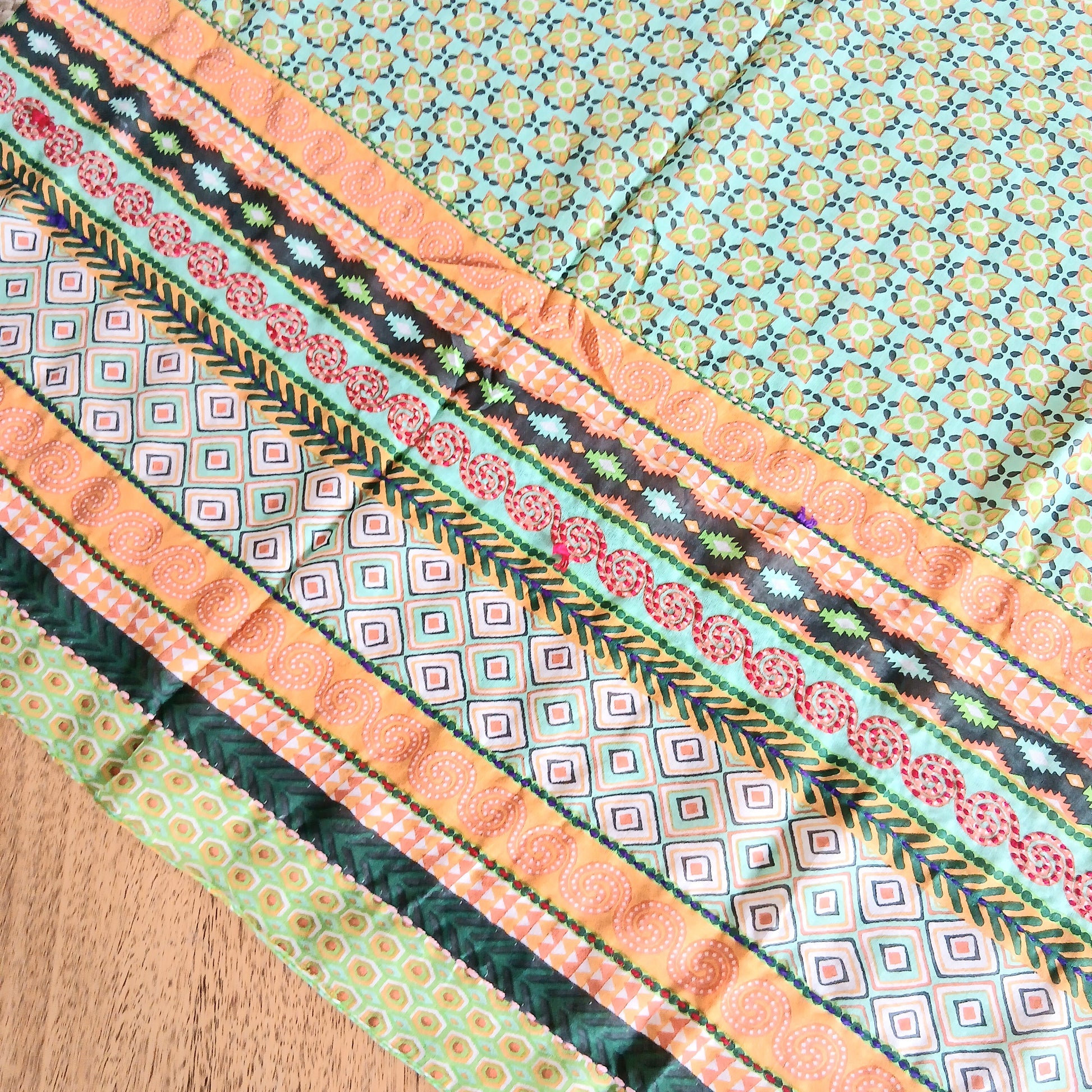 Cotton Scarf Embroidered and Tassels - 66208