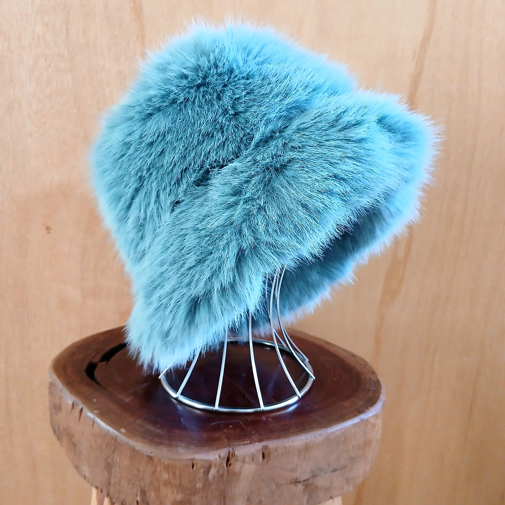 Pre-Order Extra Fluffy Faux Fur Bucket Hat Plain 7549