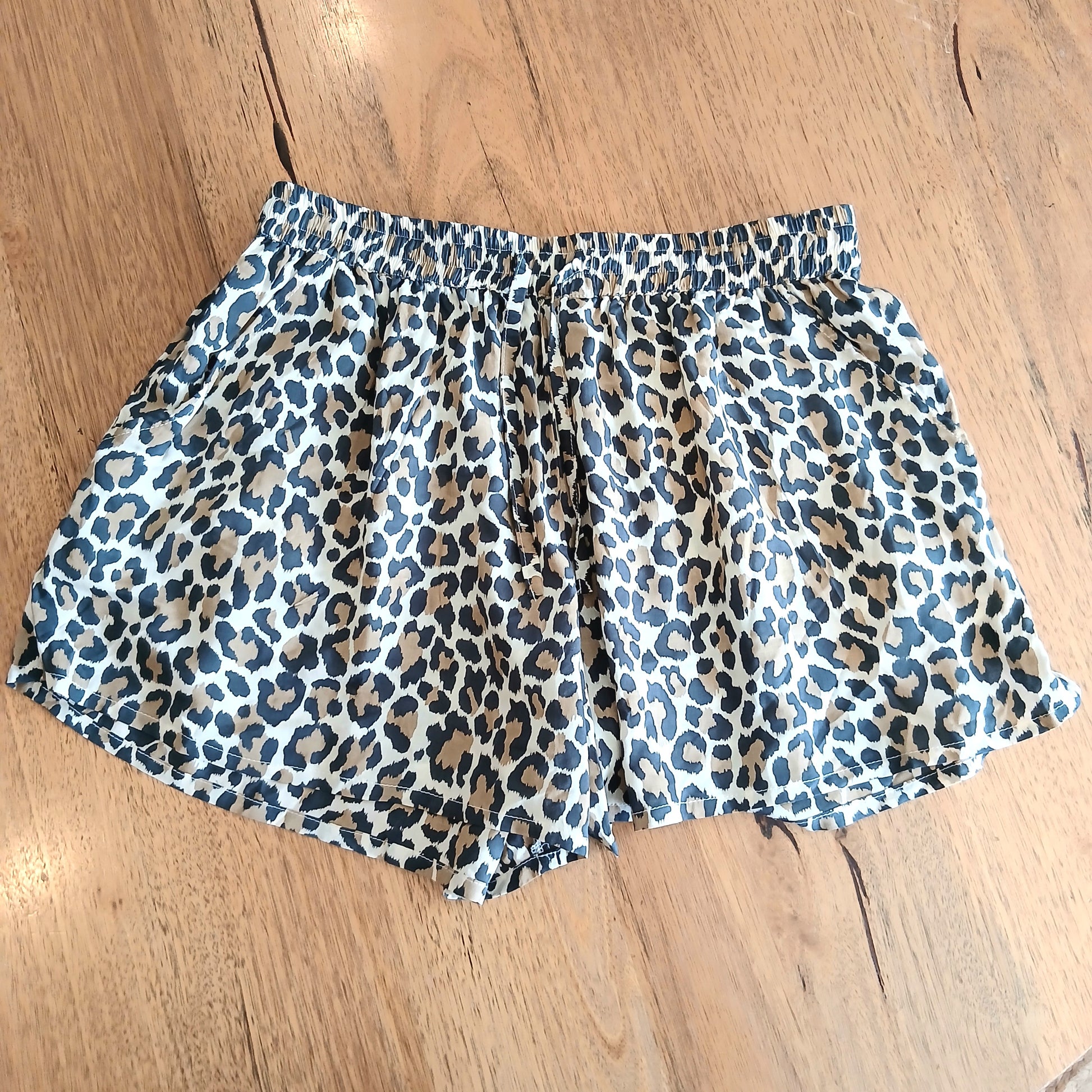 PRE-ORDER Light Summer Shorts 67338