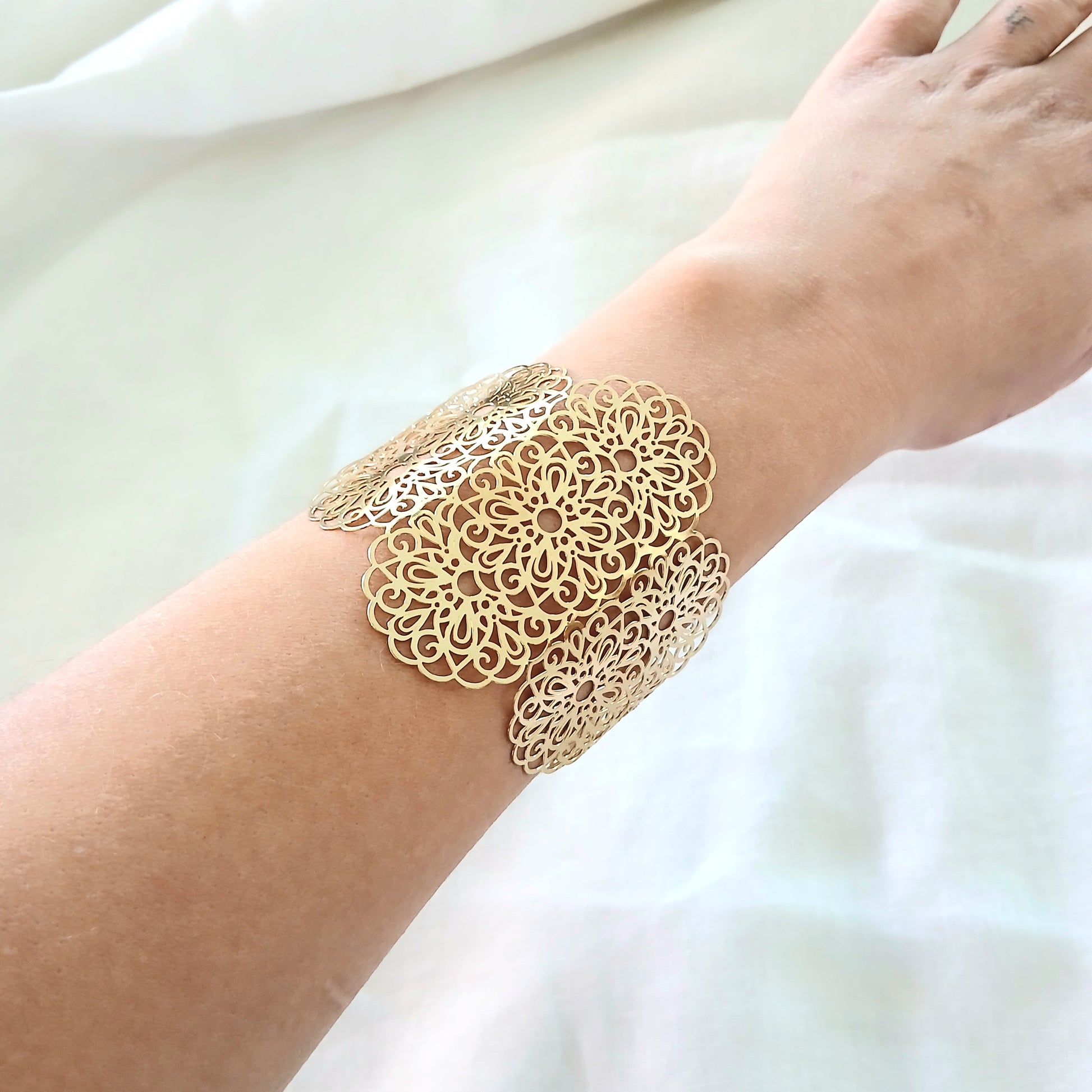 Golden Wrap Around Bracelet 143340D
