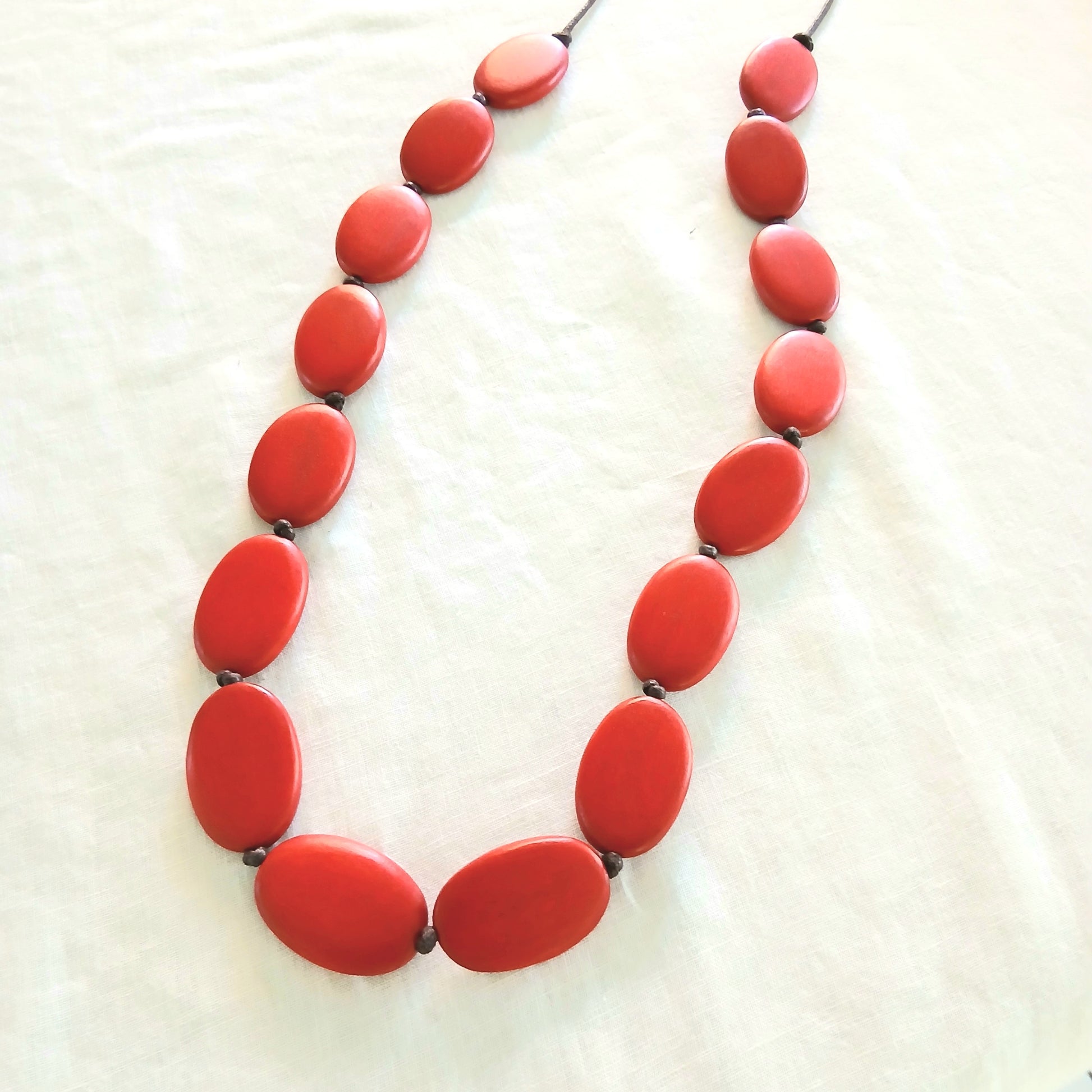 Large Oval - Plain Long Beaded Necklace N6-1821