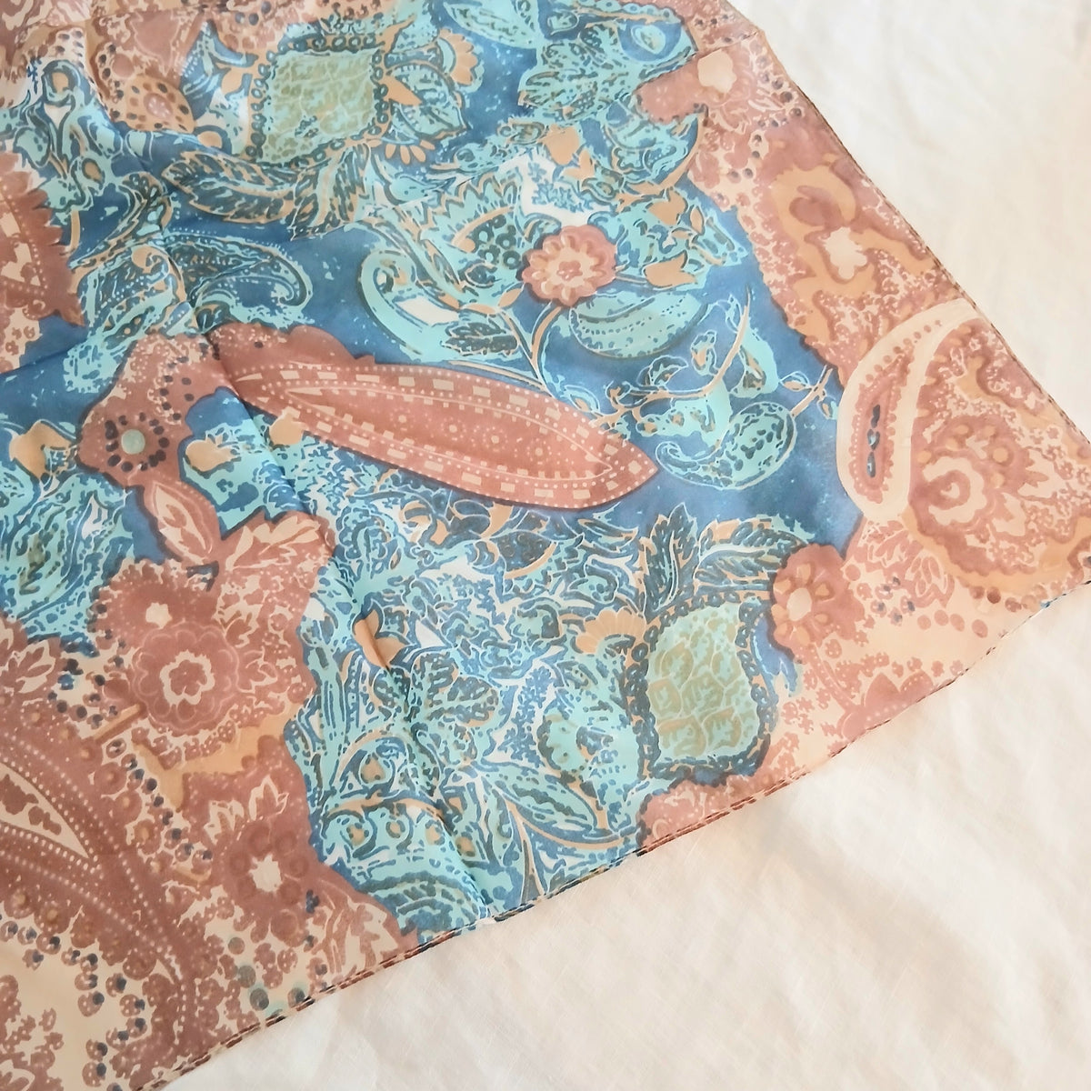 Oriental Blend Pure Silk Scarf PS 1150/S COL 5