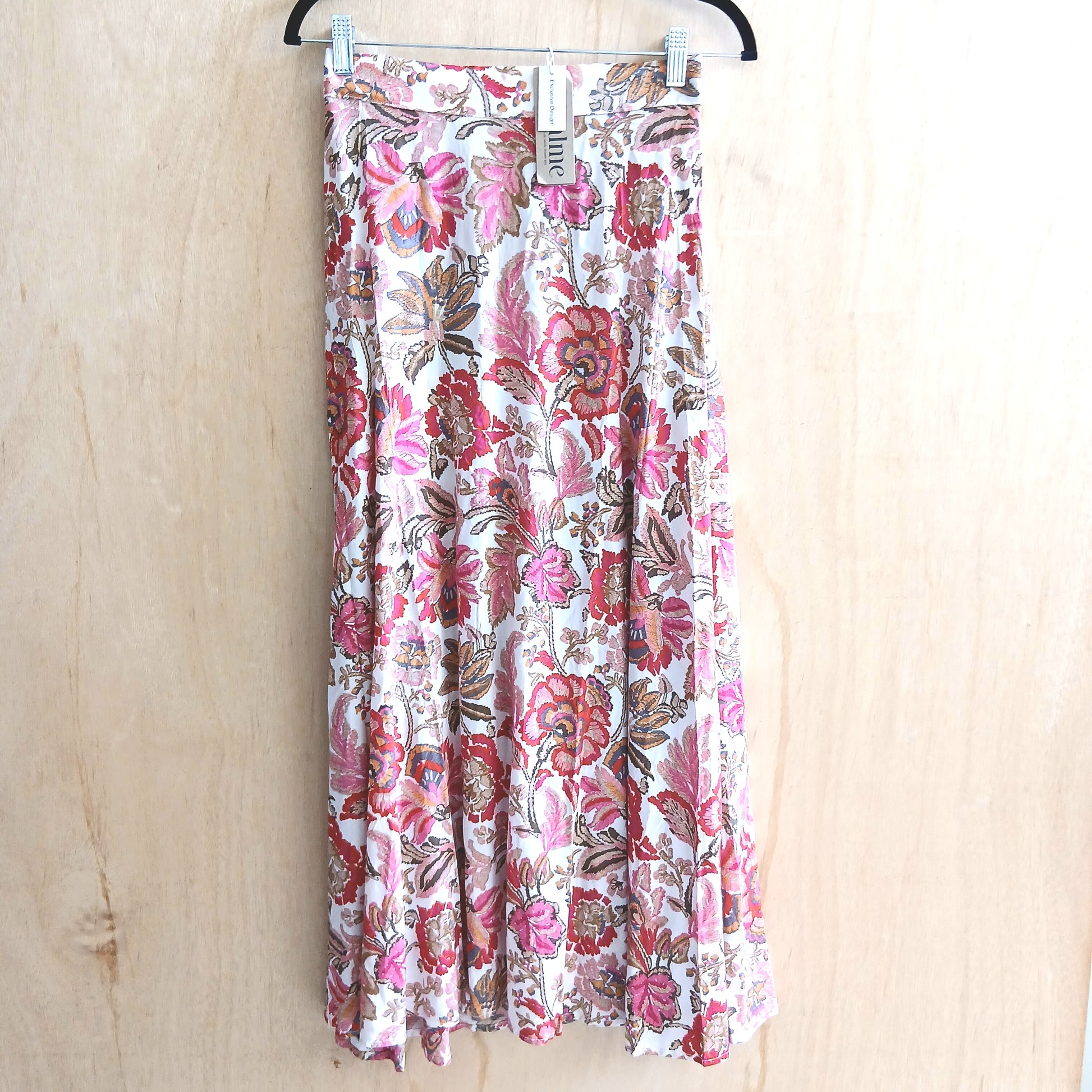 PRE-ORDER Elastic and Light Summer Skirt 66996