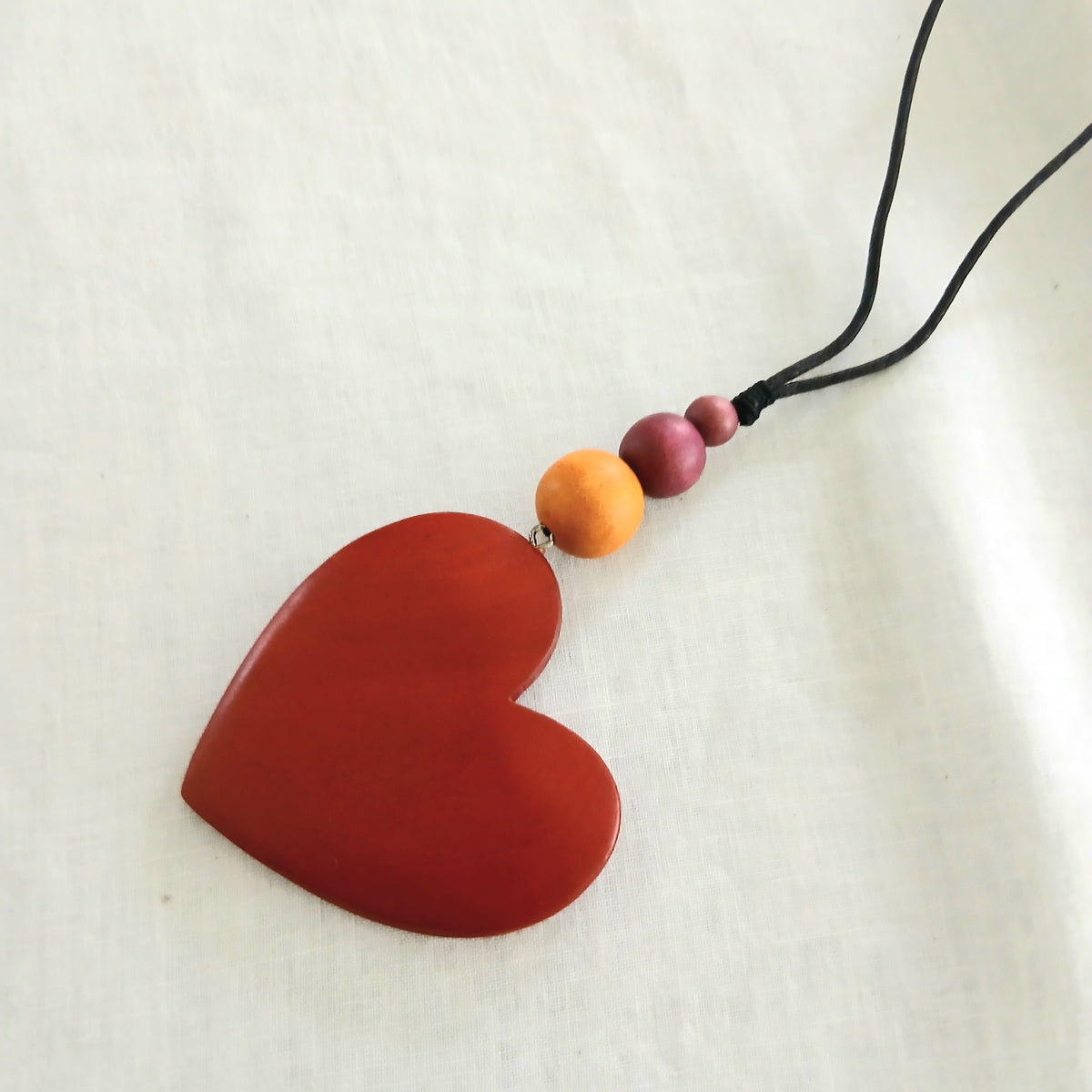 Large Wooden Heart Pendant Necklace N6-4600