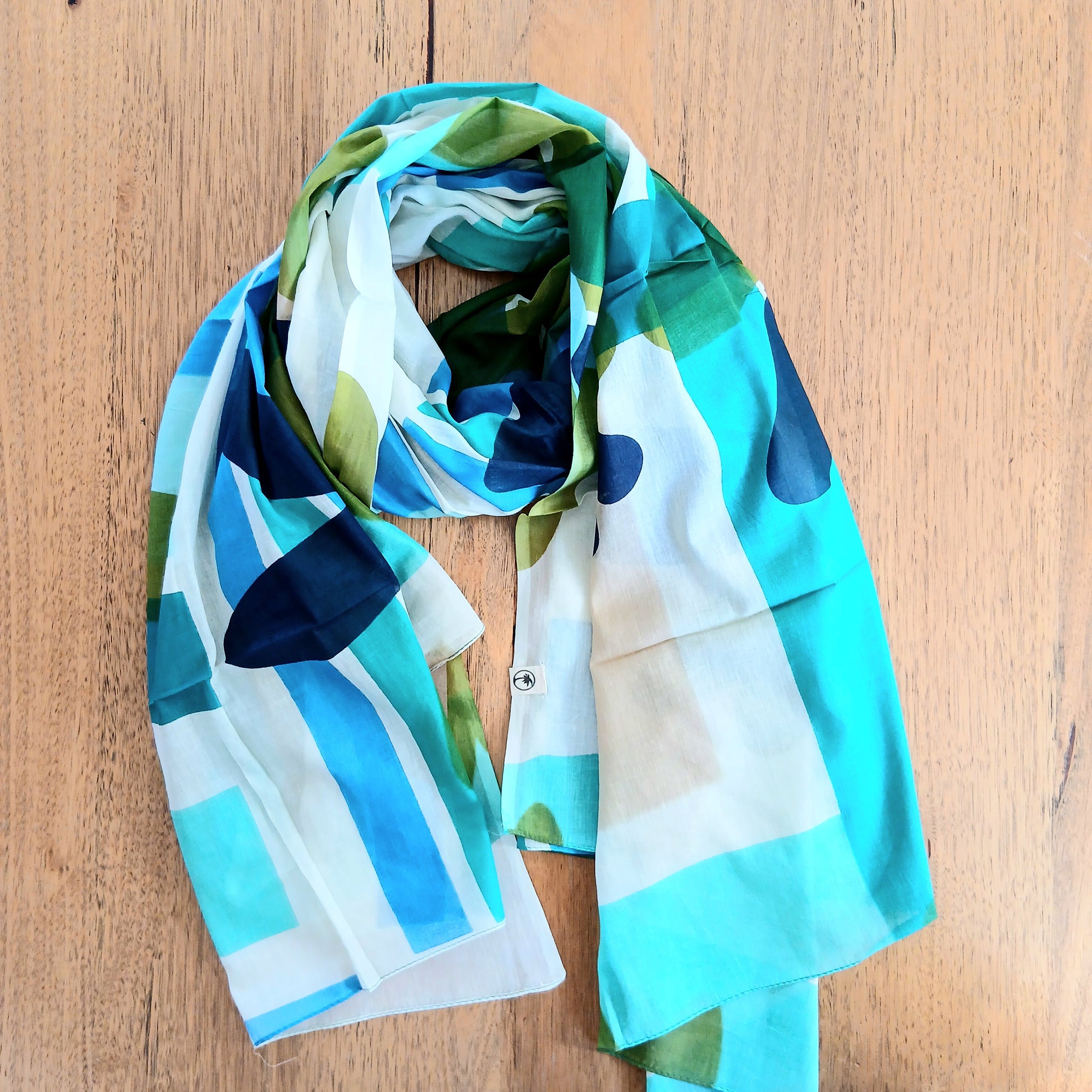 Maxi Marguerite Flower Cotton Scarf 67176