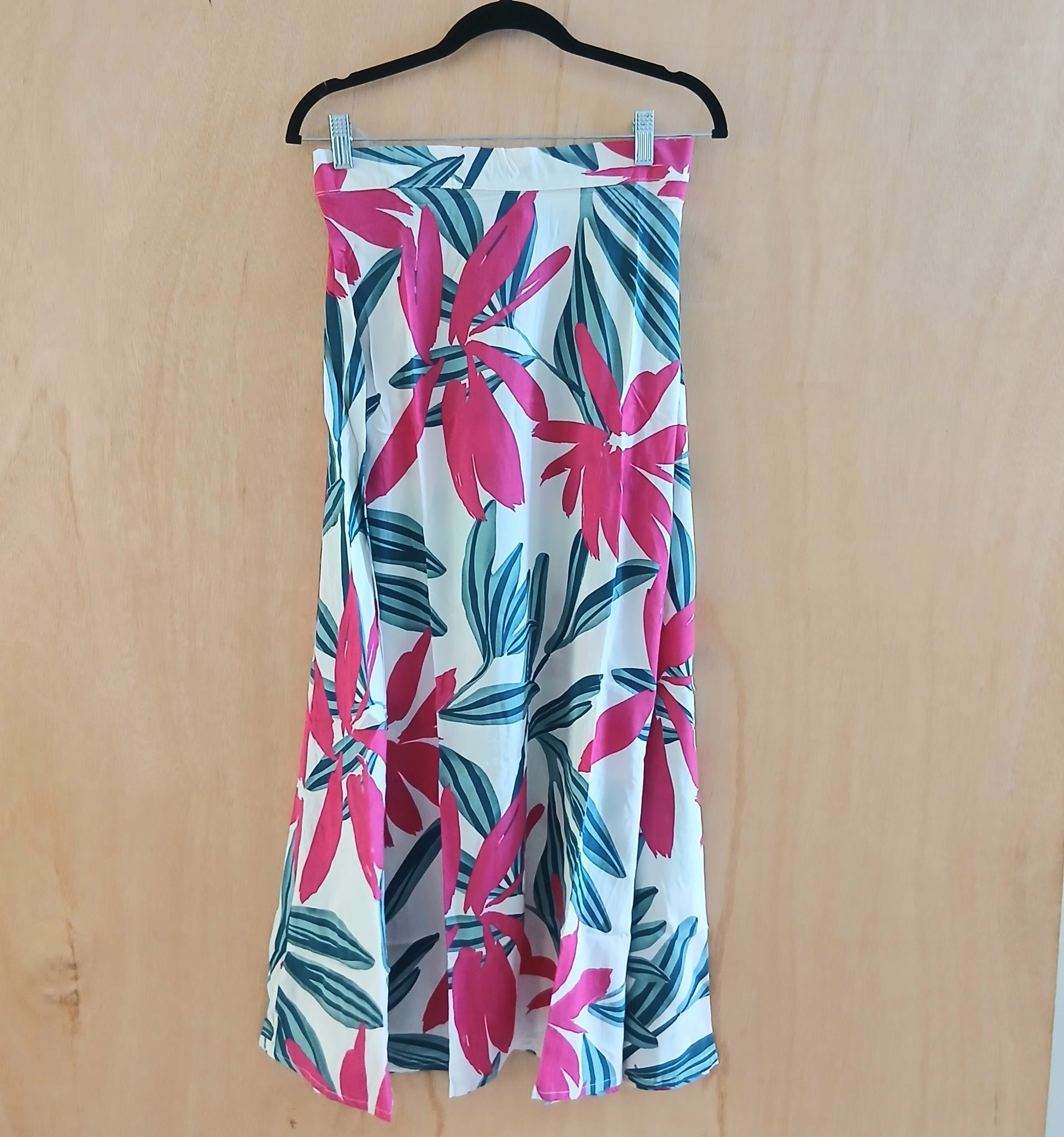 Elastic and Light Summer Skirt Viscose 66996