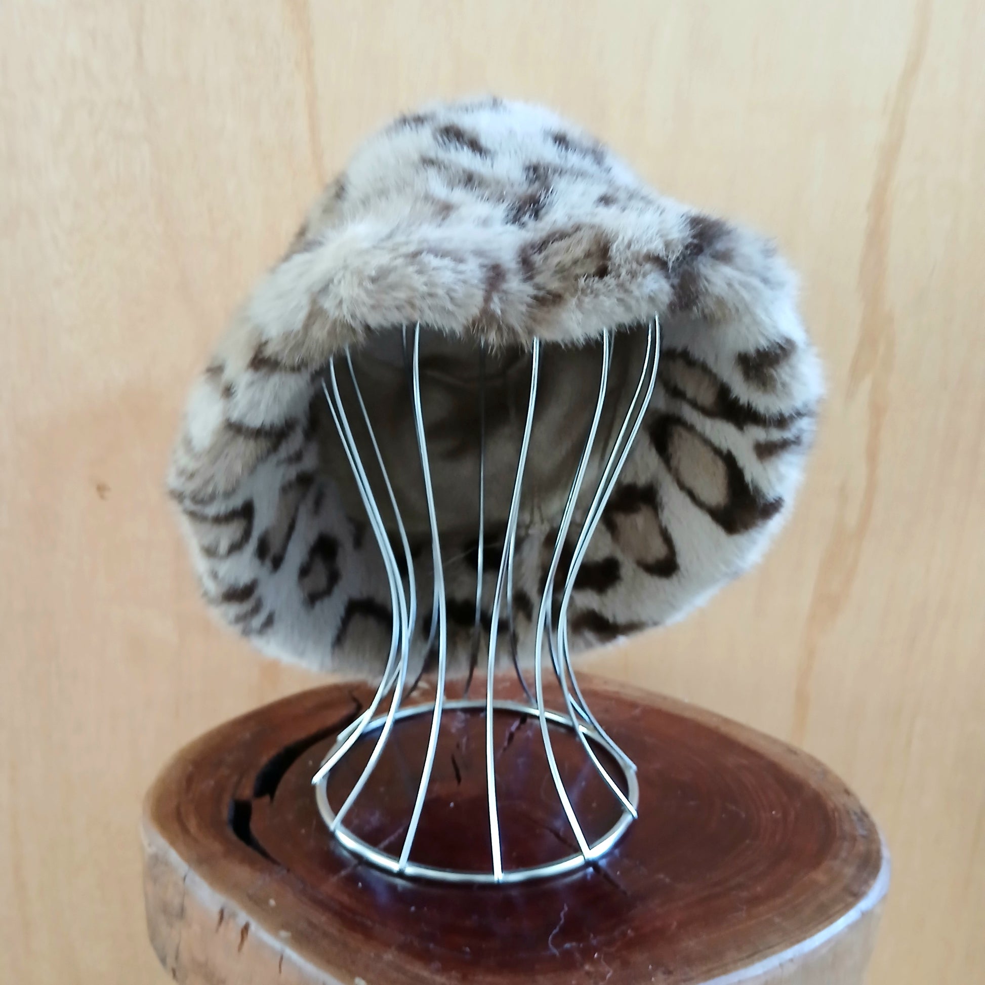 Pre-Order Faux Fur Leopard Bucket Hat Classic 7525