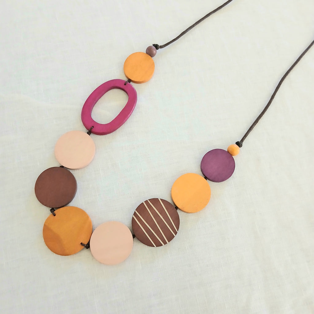 PRE-ORDER Wooden Circles with Oval Bead Necklace N7-1347HJ