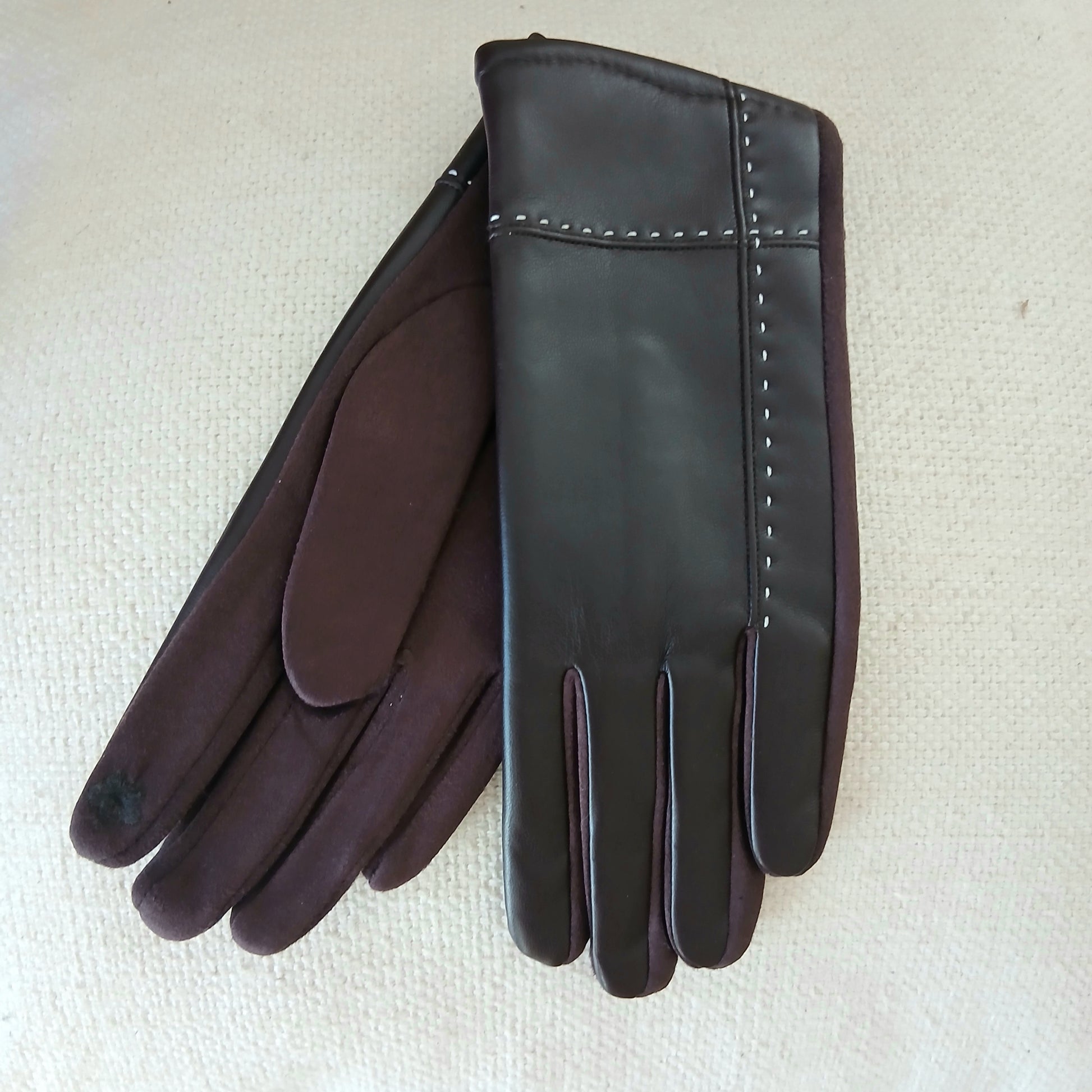 Pre-Order Faux Leather and Suede Glove GL031