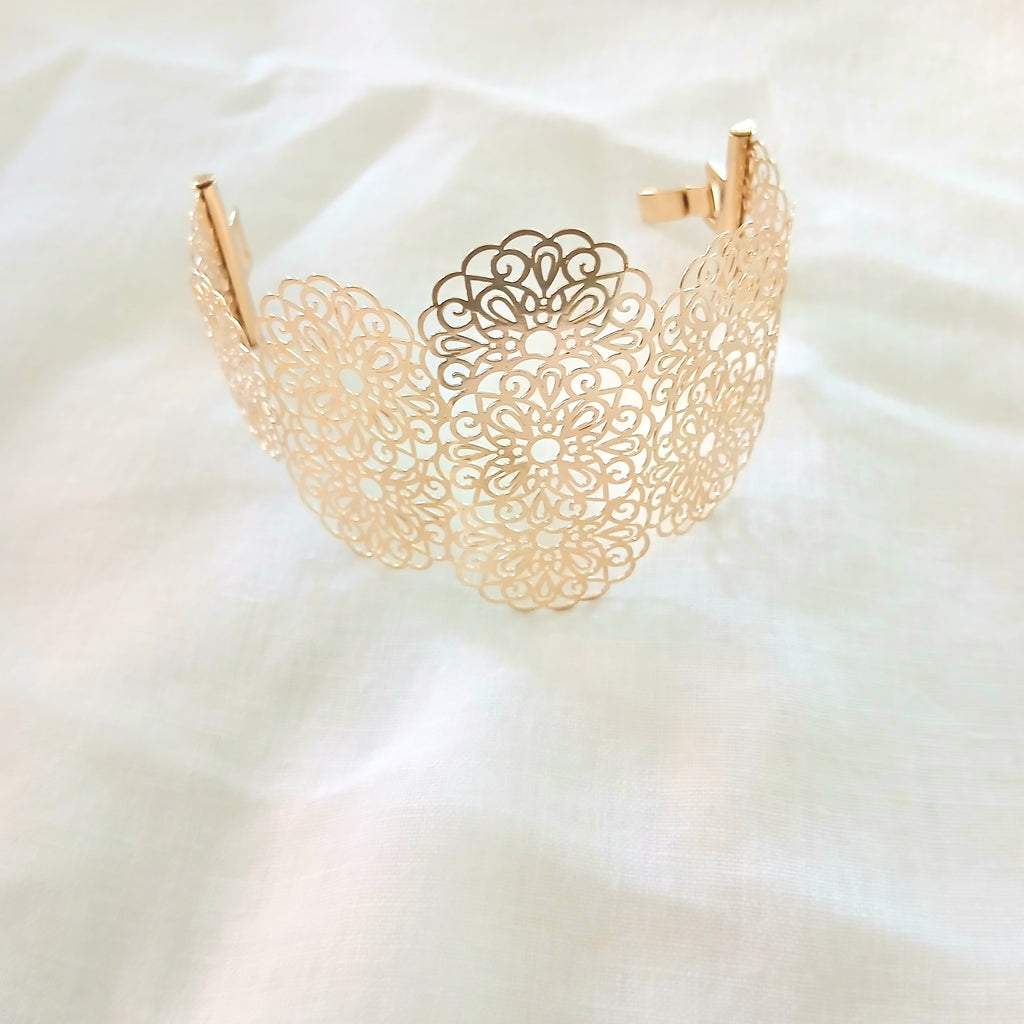 Golden Wrap Around Bracelet 143340D