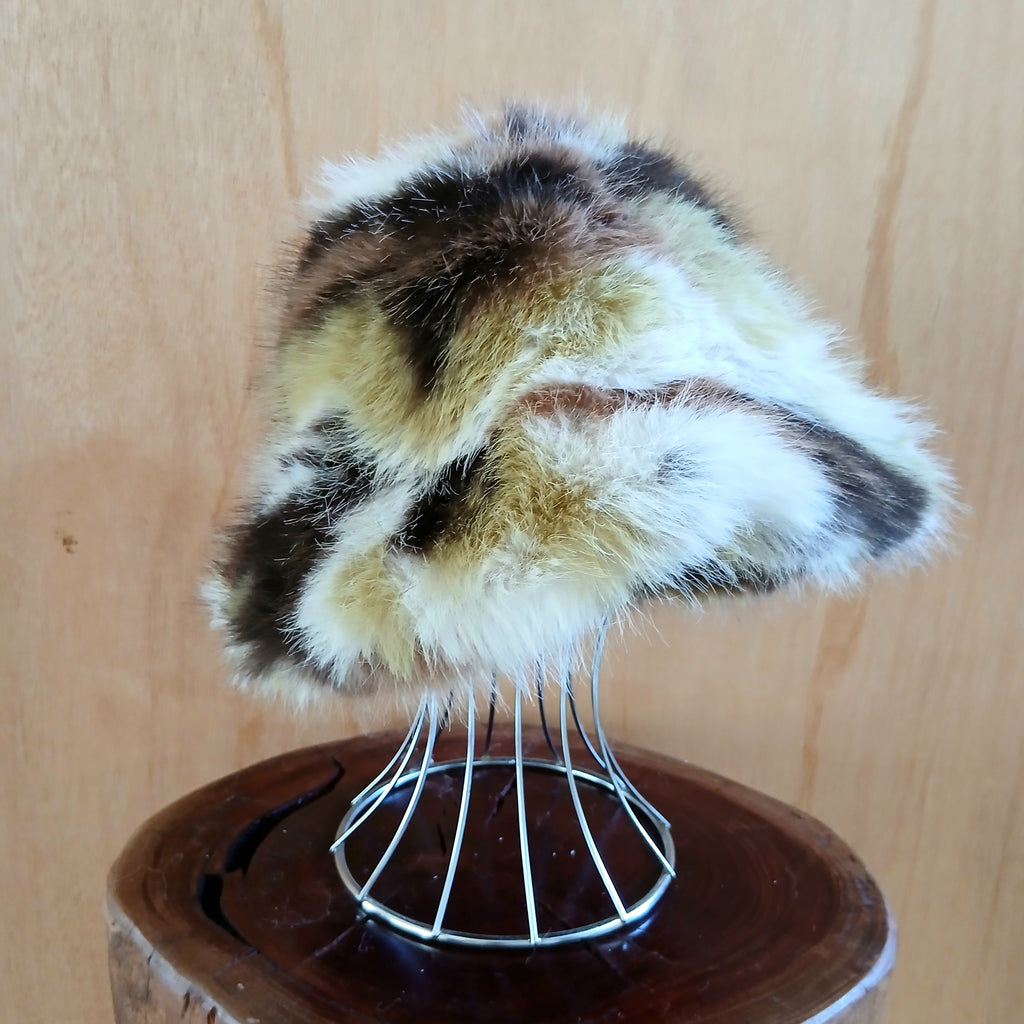 Fluffy Faux Fur Bucket Hat Mixed Print 7522